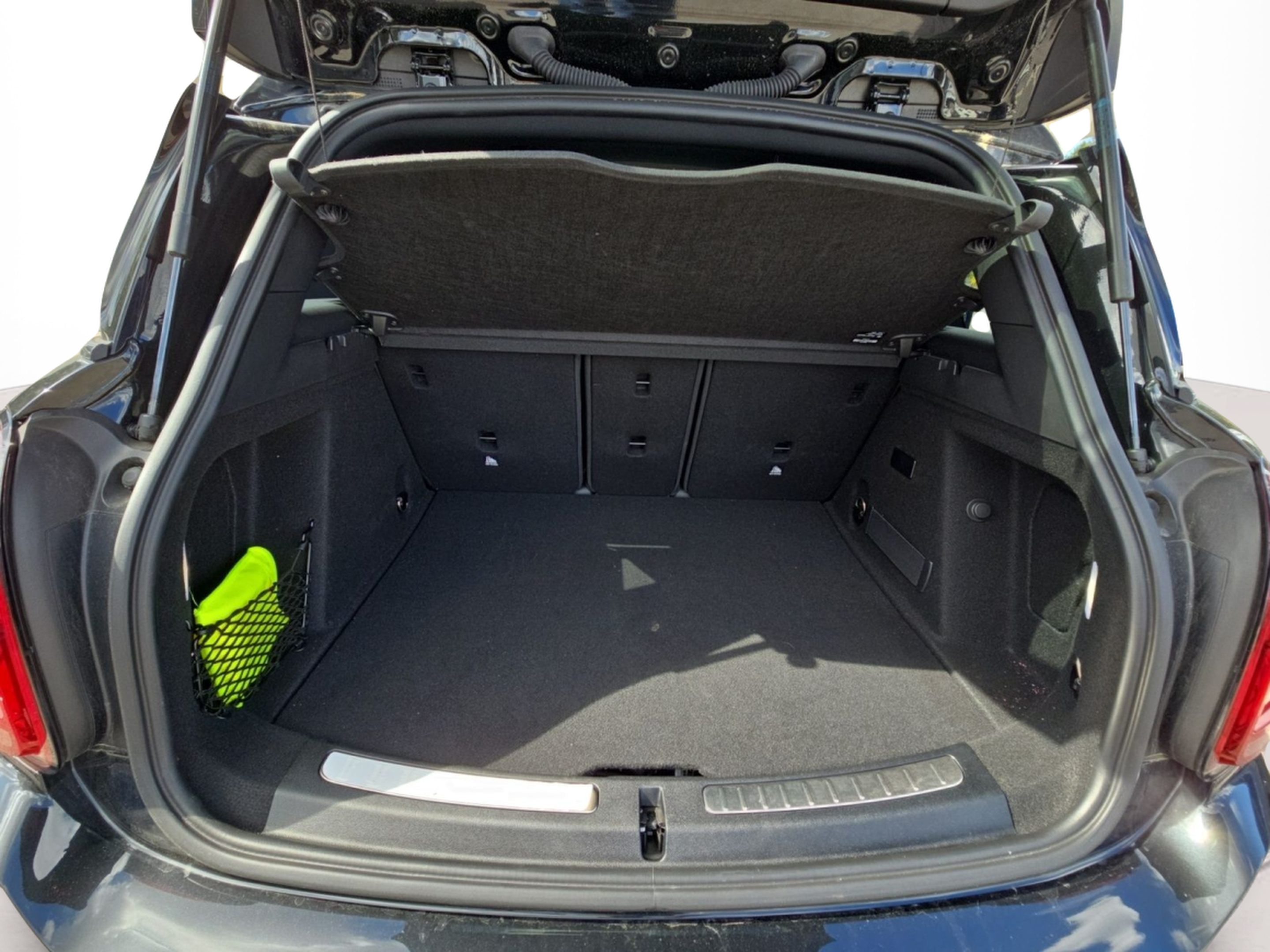 fotoG 15 del MINI MINI Countryman Cooper S E ALL4 162 kW (220 CV) 220cv Elétrico / Gasolina Híbrido de 2023 em Bragança