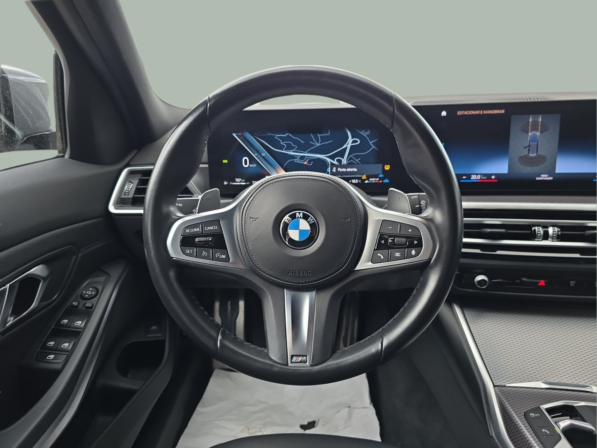 BMW Série 3 320d Touring color Gris. Año 2023. 140KW(190CV). Diesel. En concesionario MCoutinho Bomcar Coimbra de Coimbra