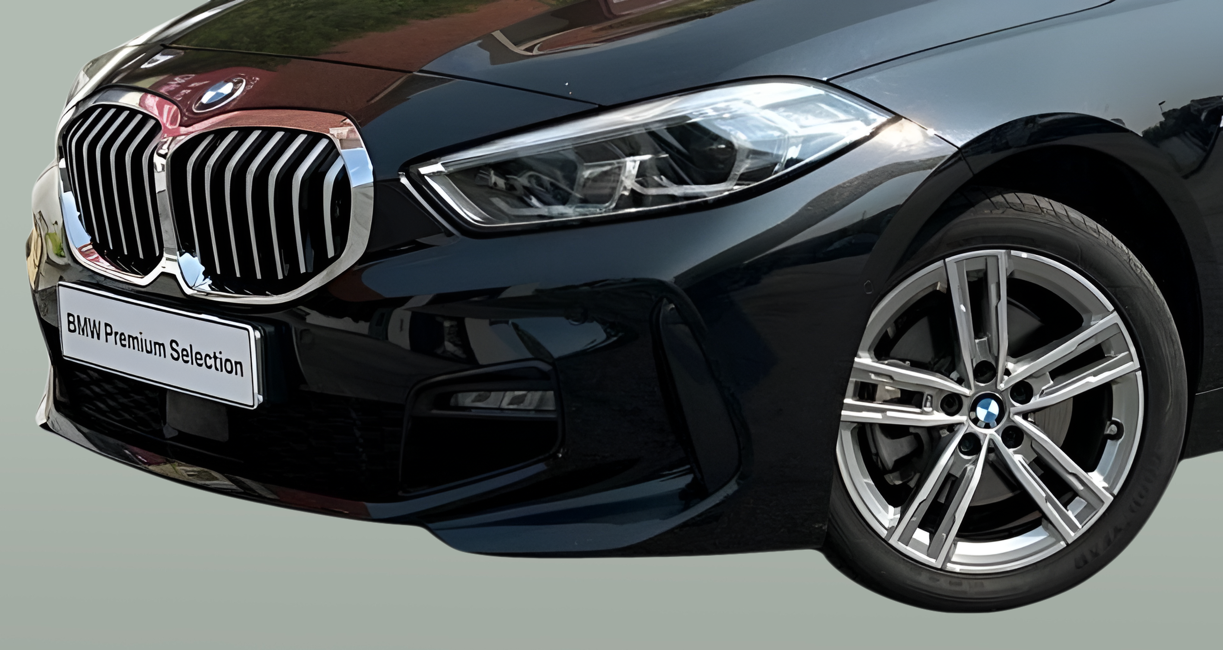 BMW Série 1 116d color Negro. Año 2024. 85KW(116CV). Diesel. En concesionario MCoutinho - Bragança de Bragança