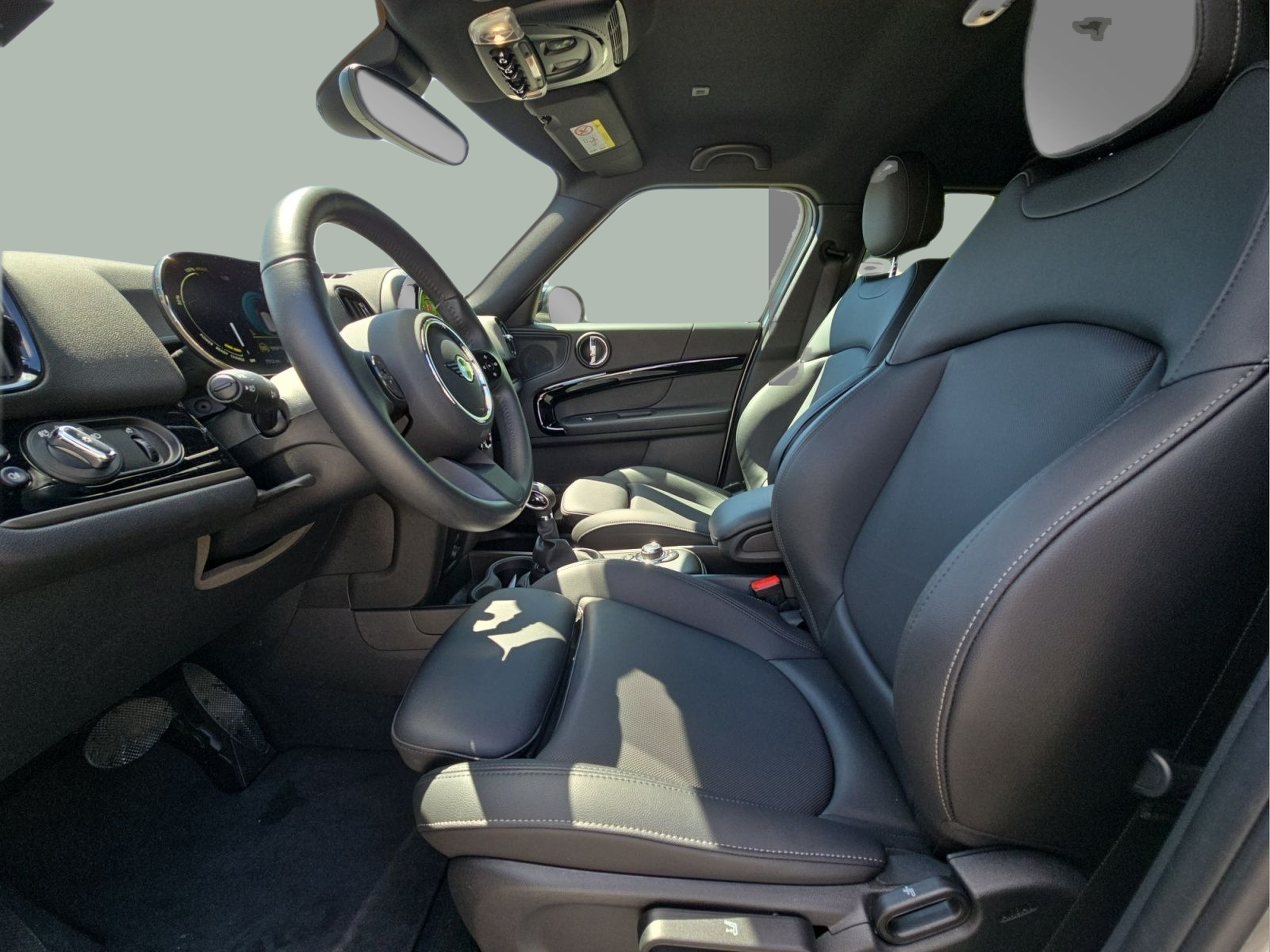 fotoG 12 del MINI MINI Countryman Cooper S E ALL4 162 kW (220 CV) 220cv Elétrico / Gasolina Híbrido de 2023 em Bragança