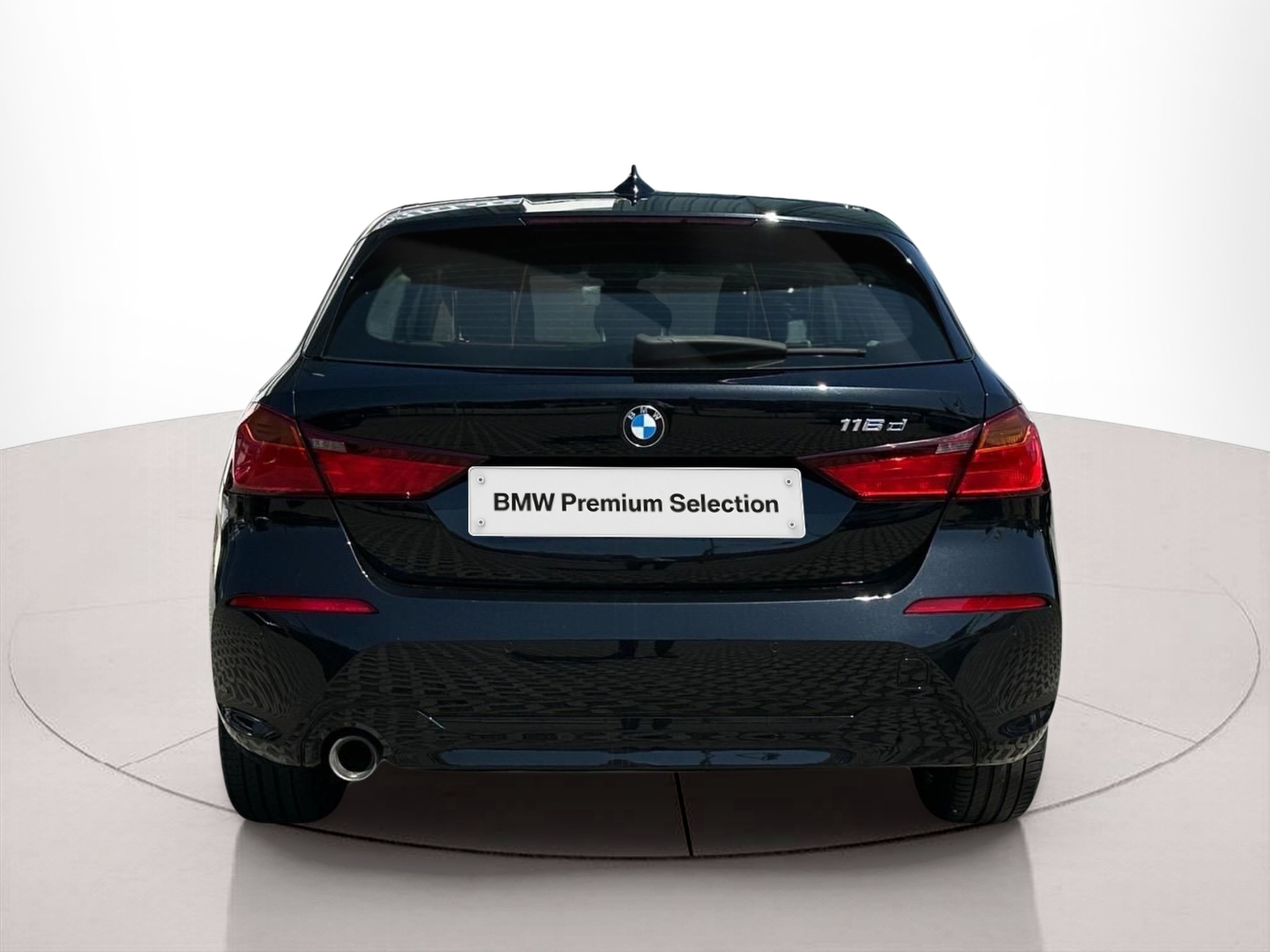 BMW Série 1 116d color Negro. Año 2020. 85KW(116CV). Diesel. En concesionario MCoutinho - Bragança de Bragança