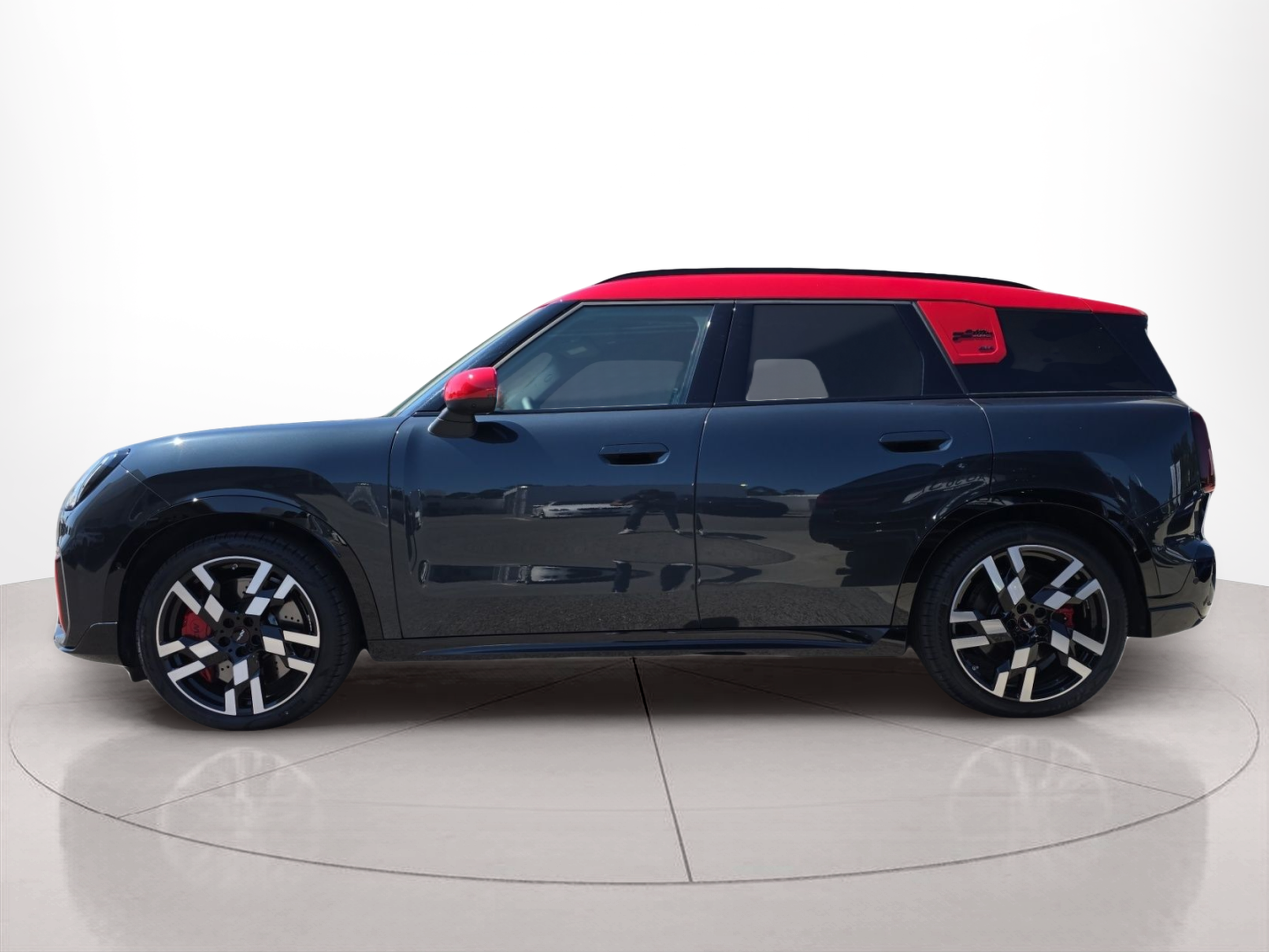 Fotos de MINI Countryman John Cooper Works ALL4 221 kW (300 CV)