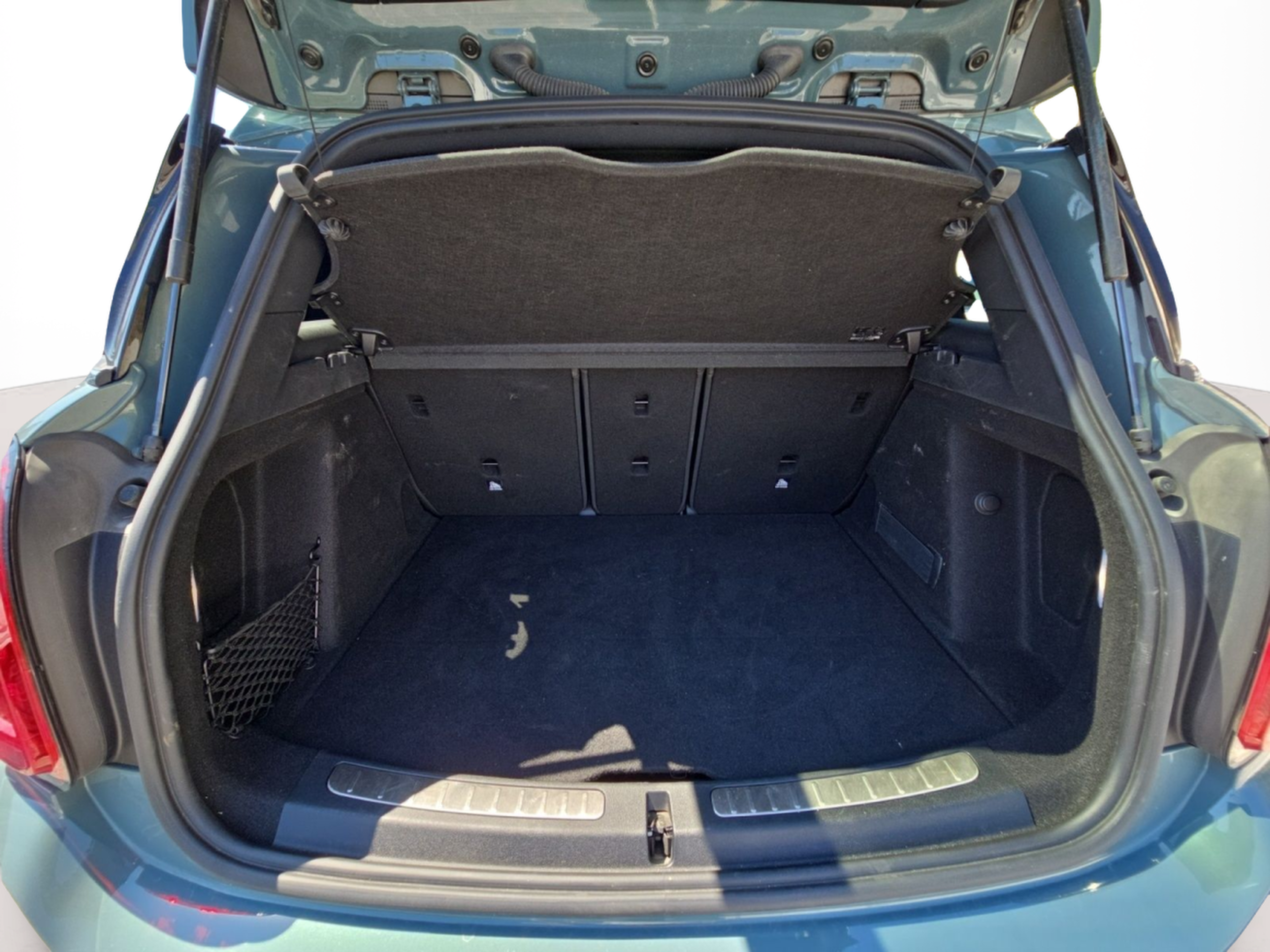 fotoG 15 del MINI MINI Countryman One D 85 kW (116 CV) 116cv Diesel de 2020 em Bragança
