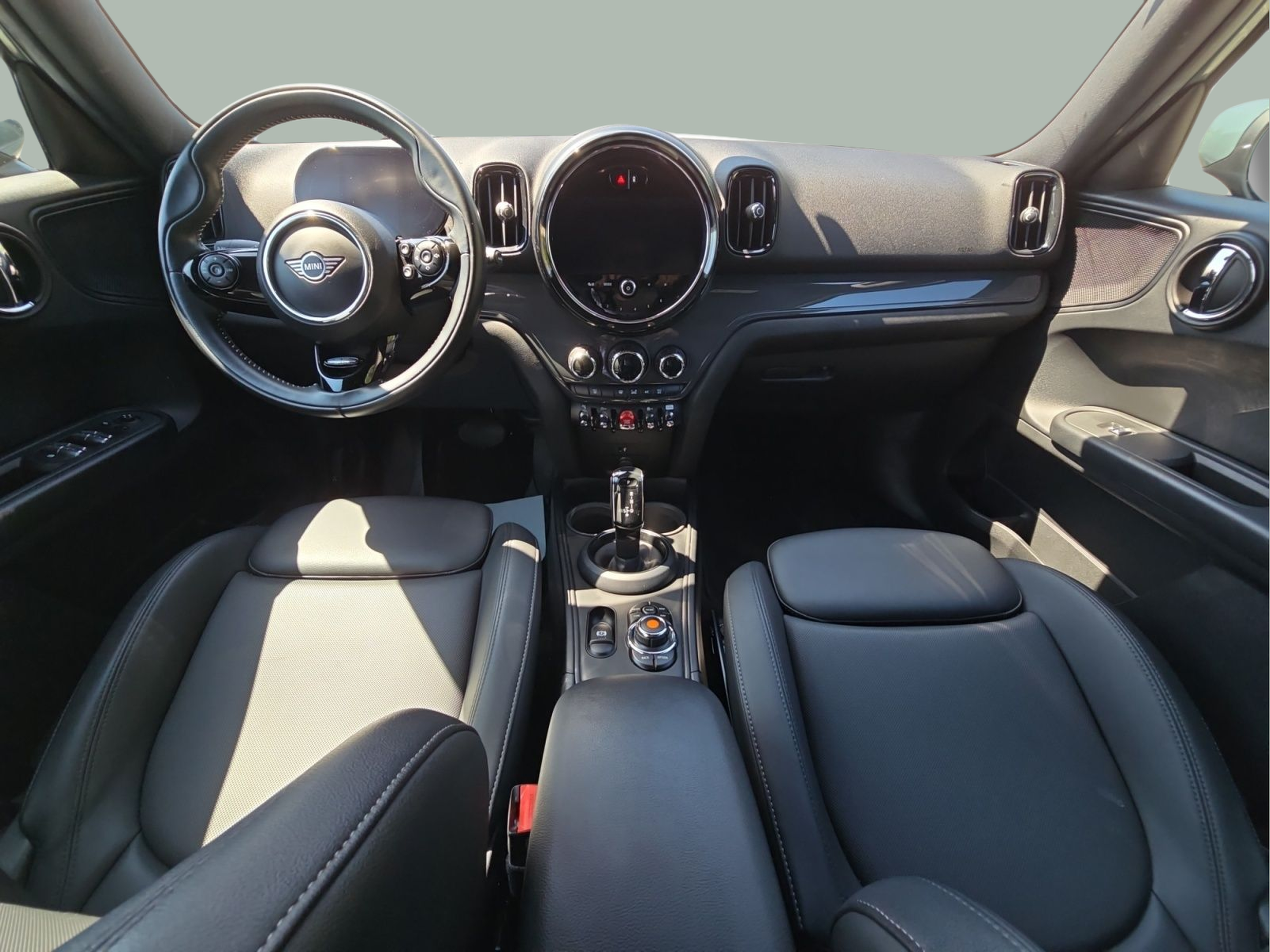 fotoG 6 del MINI MINI Countryman One D 85 kW (116 CV) 116cv Diesel de 2020 em Bragança