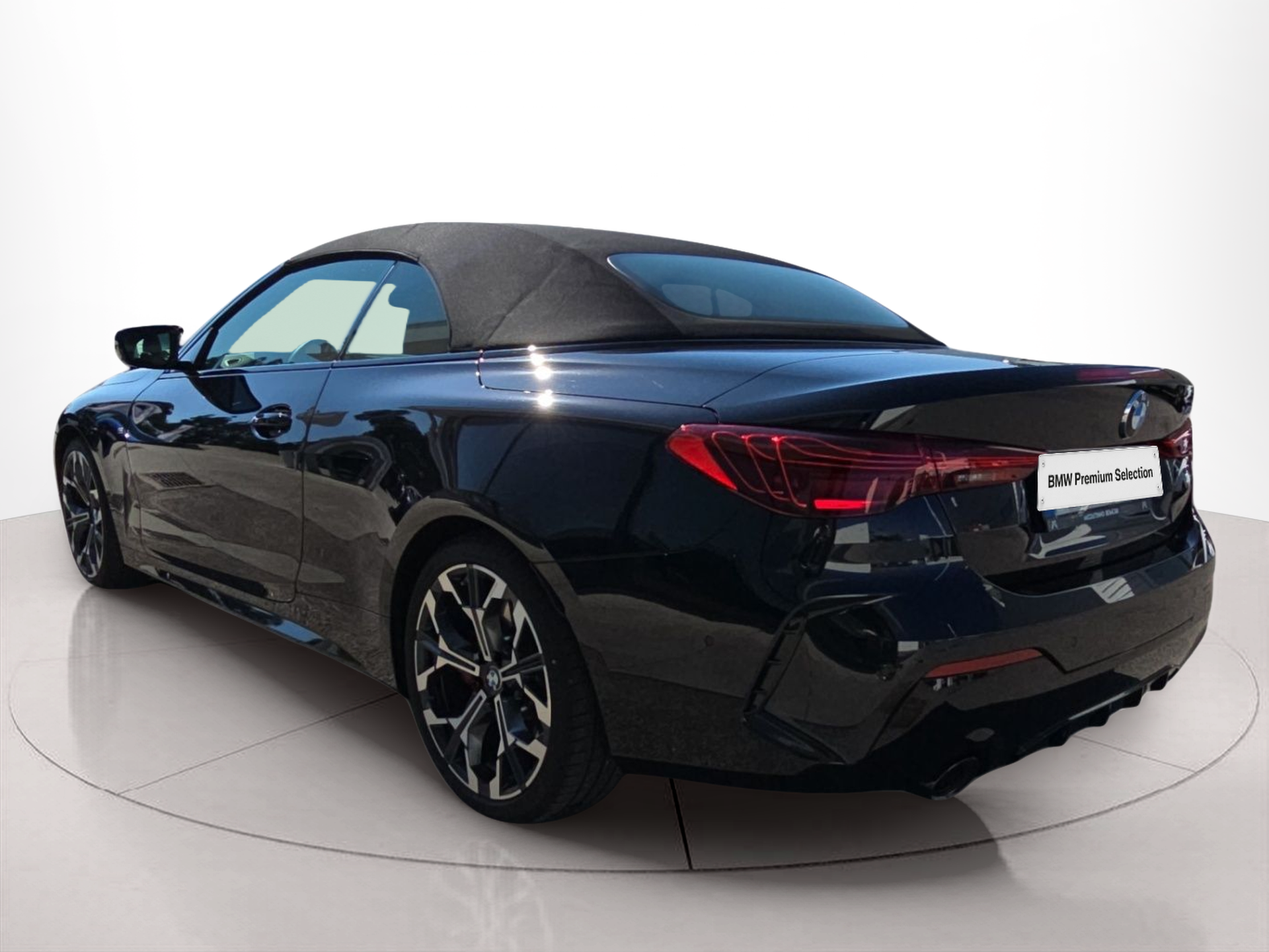 BMW Série 4 430d Cabrio color Negro. Año 2024. 210KW(286CV). Diesel. En concesionario MCoutinho Bomcar Leiria de Leiria