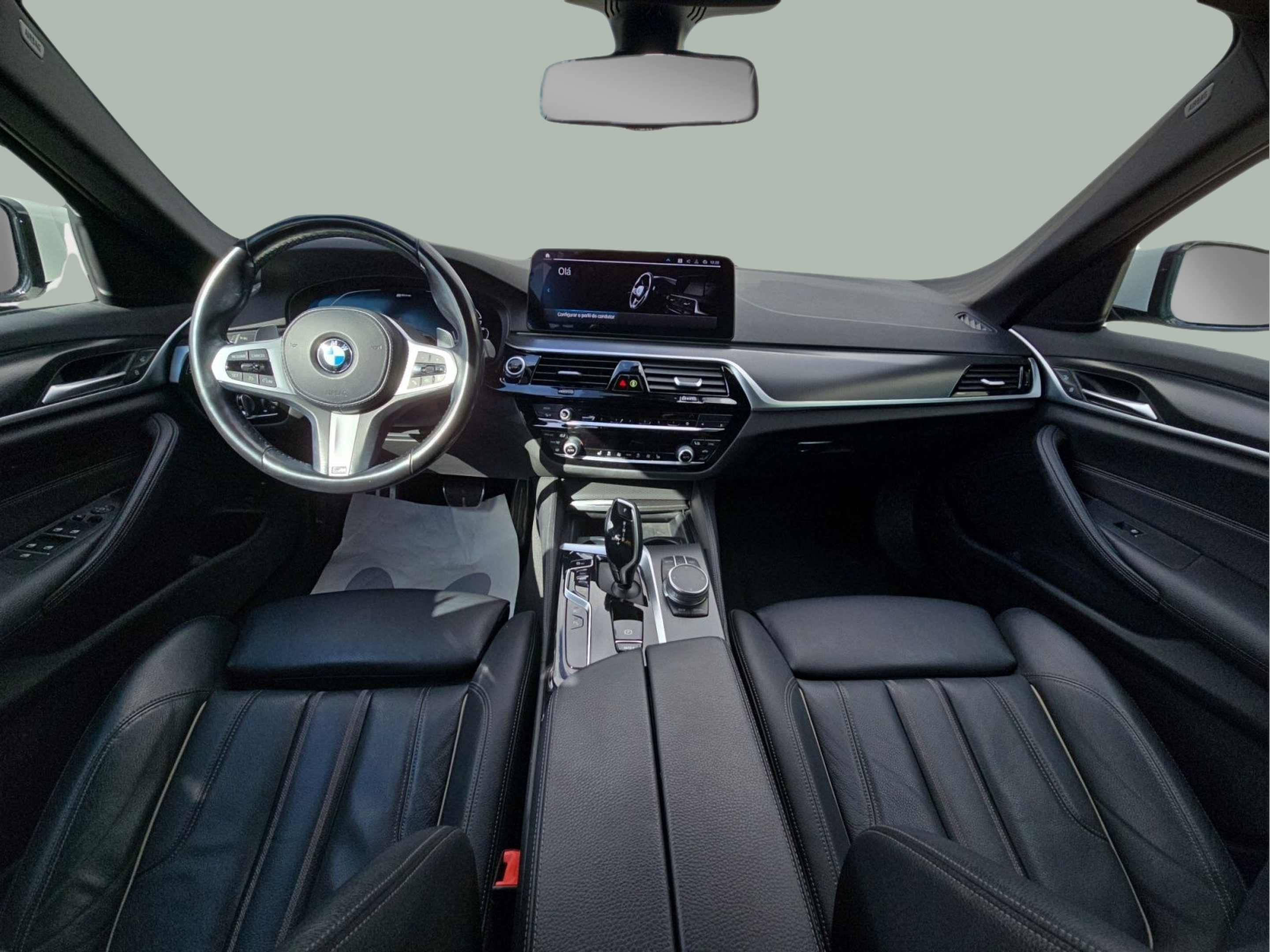 BMW Série 5 520e Touring color Blanco. Año 2021. 150KW(204CV). Elétrico / Gasolina Híbrido. En concesionario MCoutinho Bomcar Leiria de Leiria