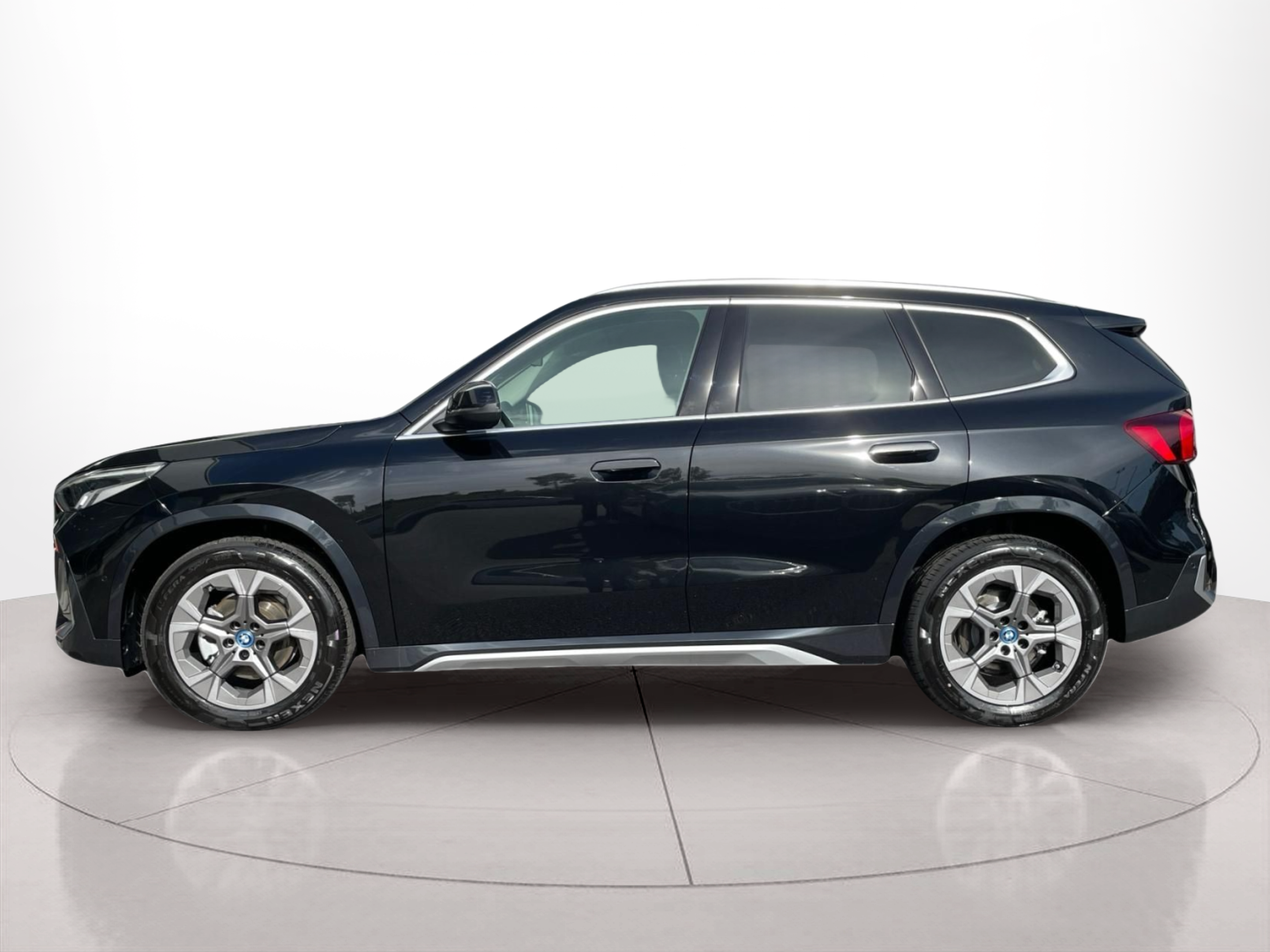 Fotos de BMW iX1 eDrive20 color Negro. Año 2025. 150KW(204CV). Elétrico. En concesionario MCoutinho - Viseu de Viseu