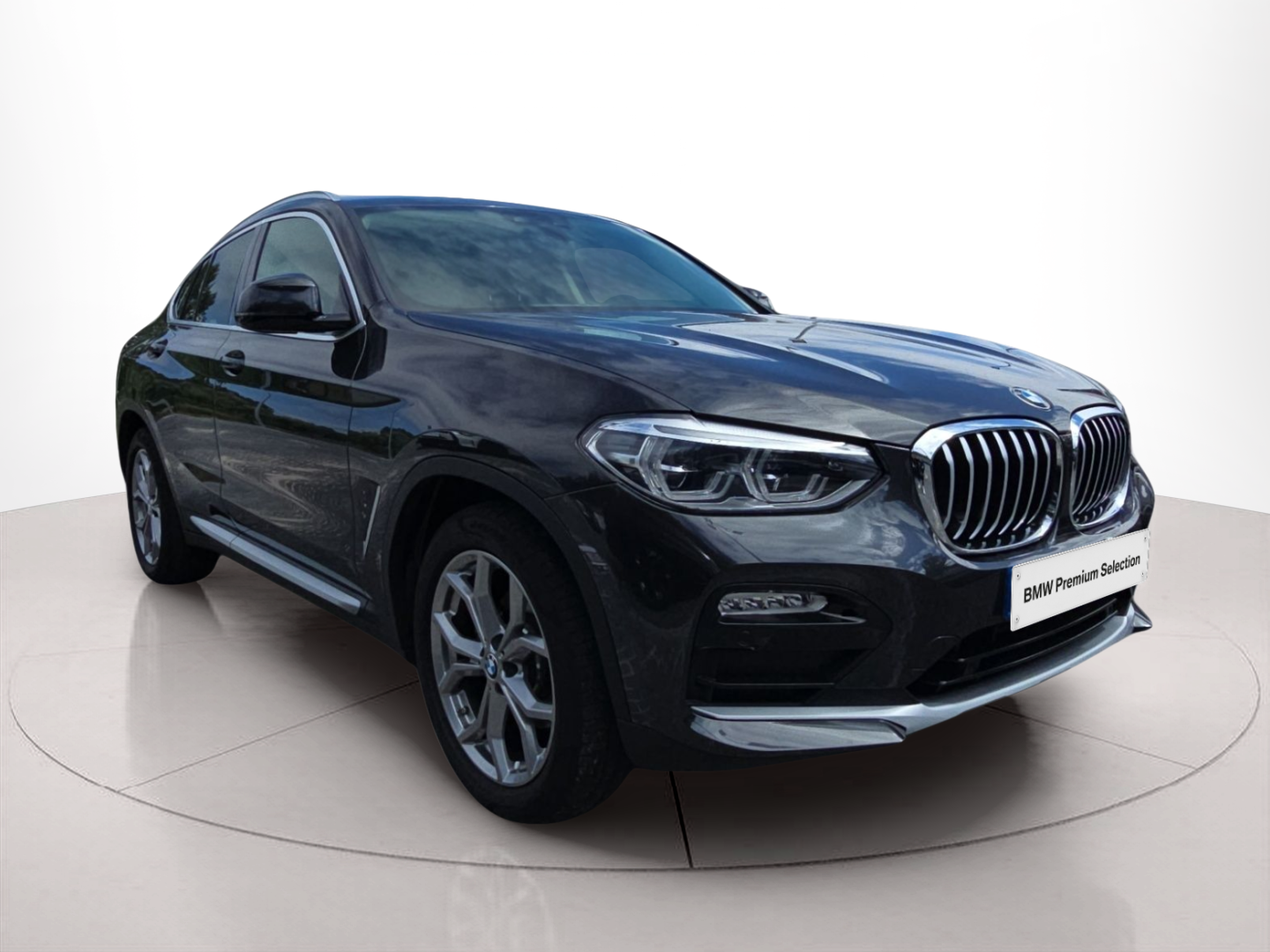BMW X4 xDrive20d color Gris. Año 2019. 140KW(190CV). Diesel. En concesionario MCoutinho Bomcar Coimbra de Coimbra