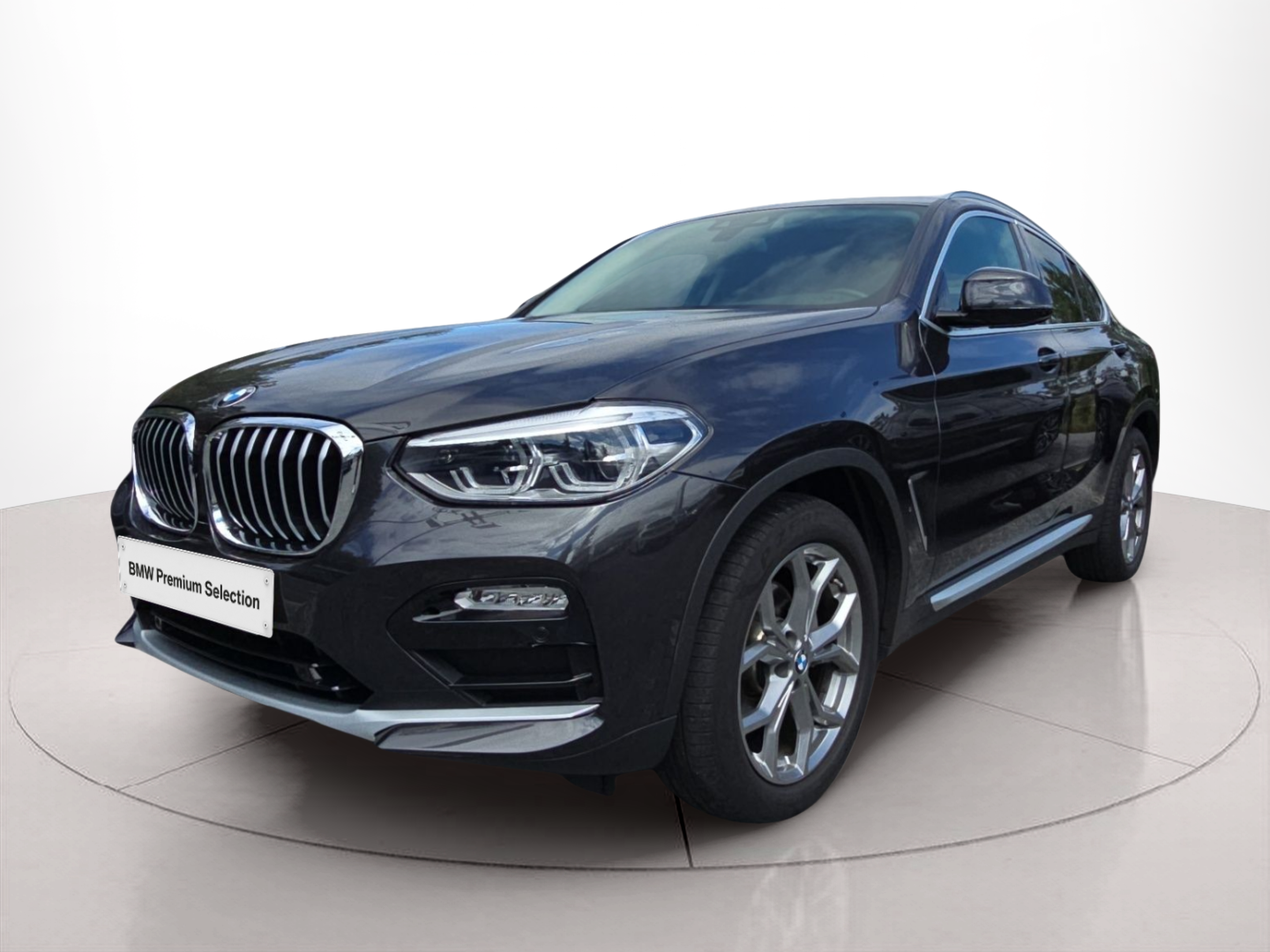 Fotos de BMW X4 xDrive20d color Gris. Año 2019. 140KW(190CV). Diesel. En concesionario MCoutinho Bomcar Coimbra de Coimbra