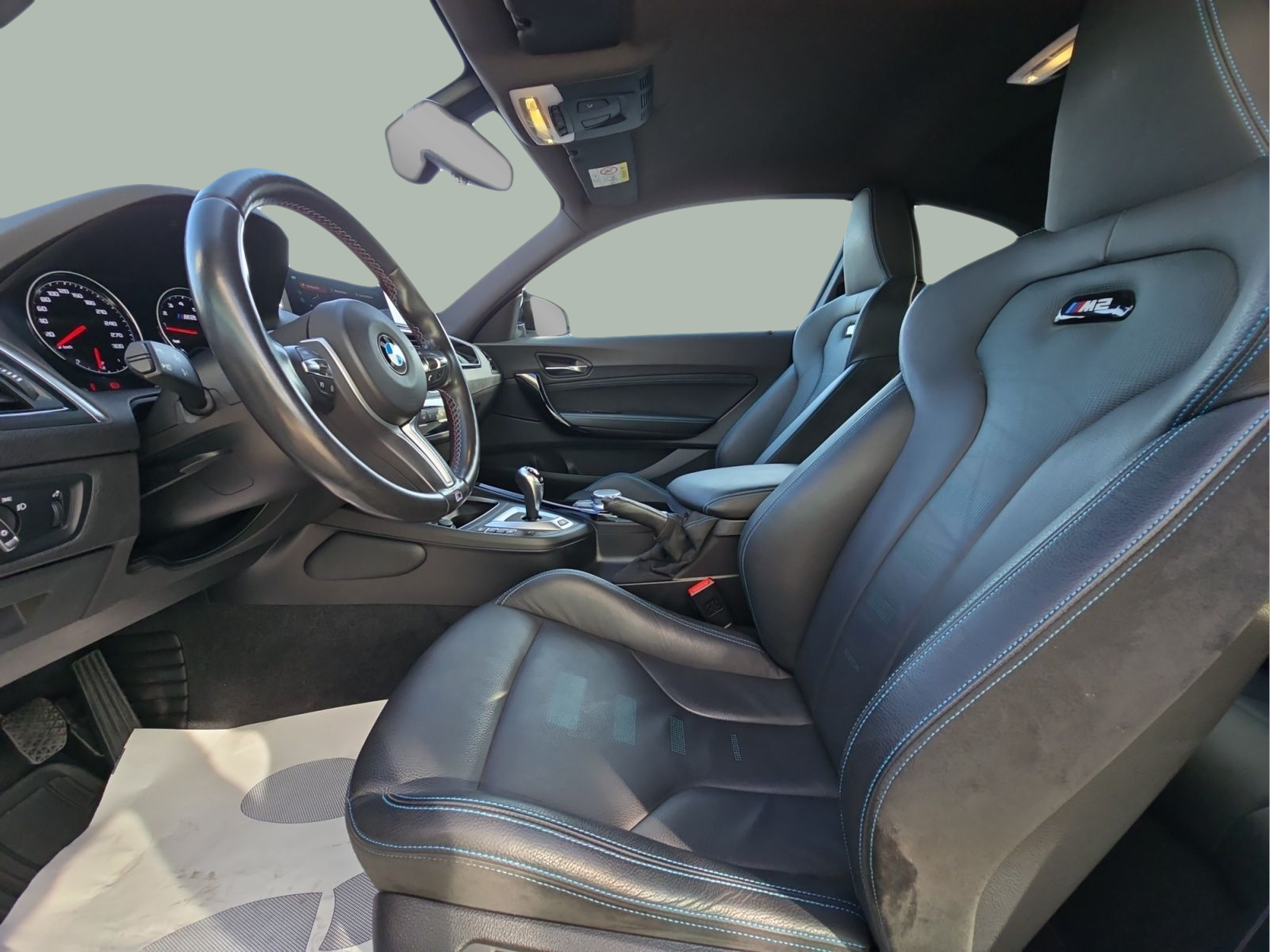 BMW M M2 Competition Coupé color Blanco. Año 2019. 302KW(410CV). Gasolina. En concesionario MCoutinho Bomcar Leiria de Leiria