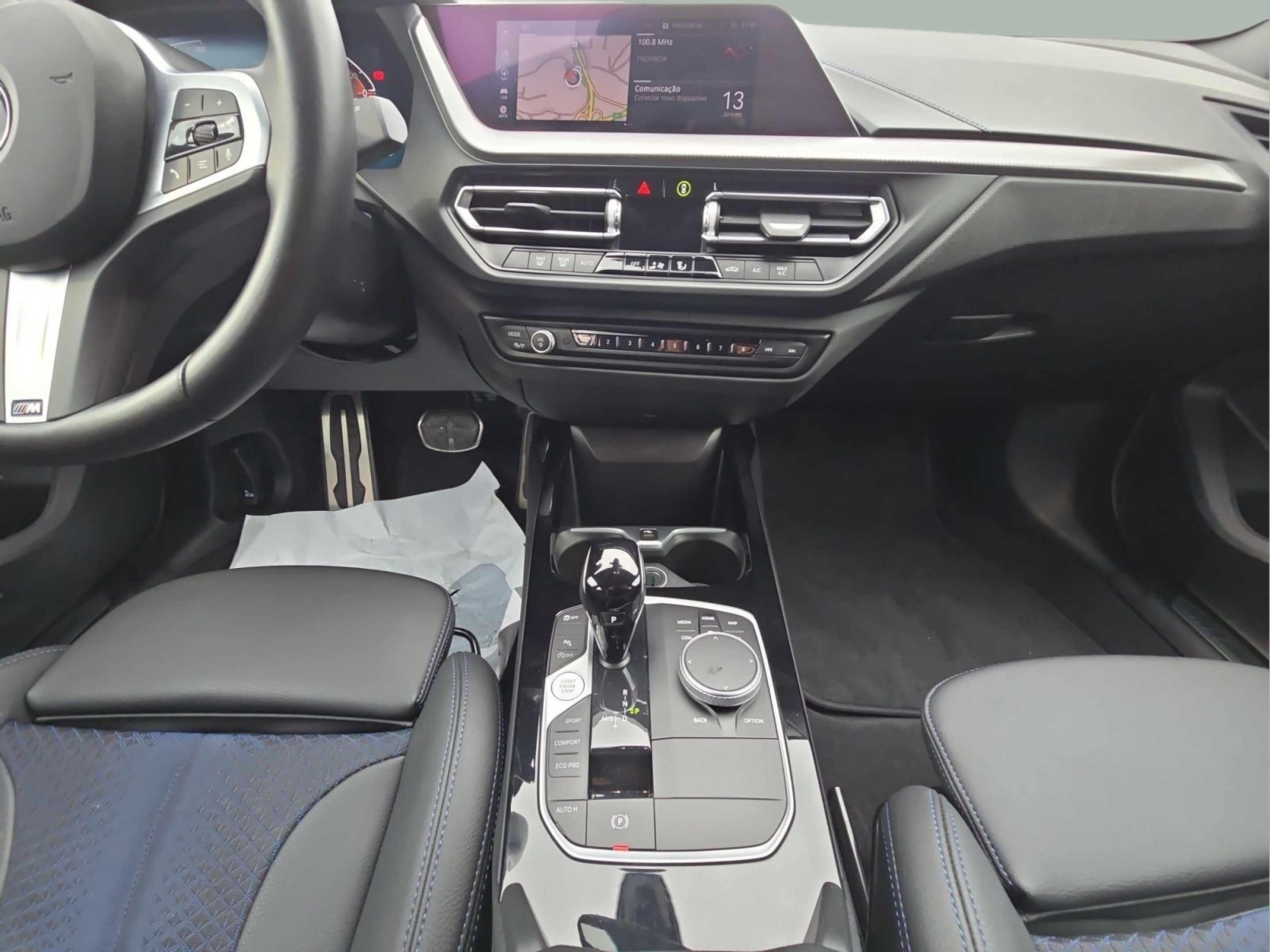 BMW Série 2 216d Gran Coupe color Negro. Año 2024. 85KW(116CV). Diesel. En concesionario MCoutinho Bomcar Coimbra de Coimbra