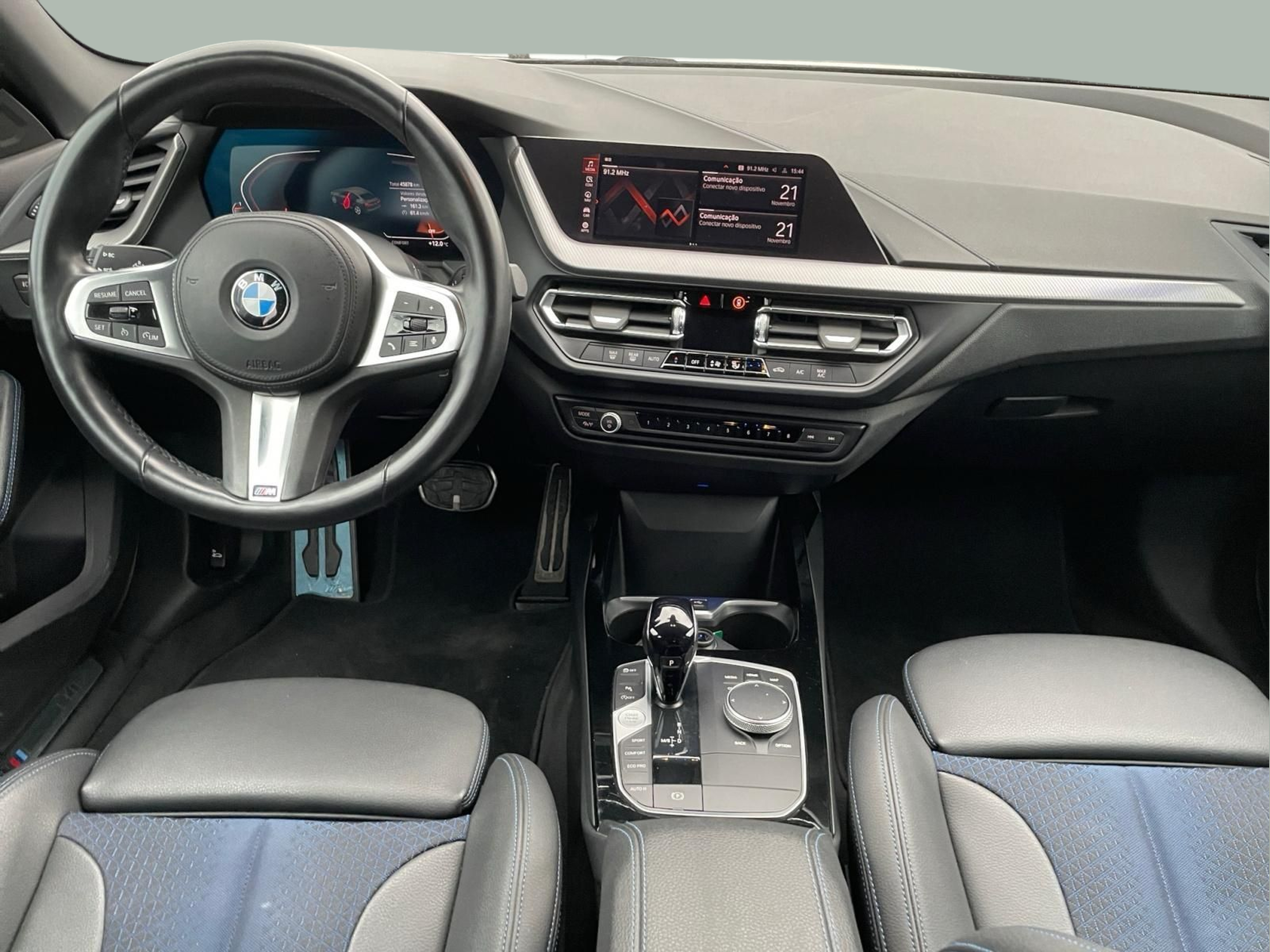 BMW Série 2 216d Gran Coupe color Negro. Año 2024. 85KW(116CV). Diesel. En concesionario MCoutinho - Viseu de Viseu