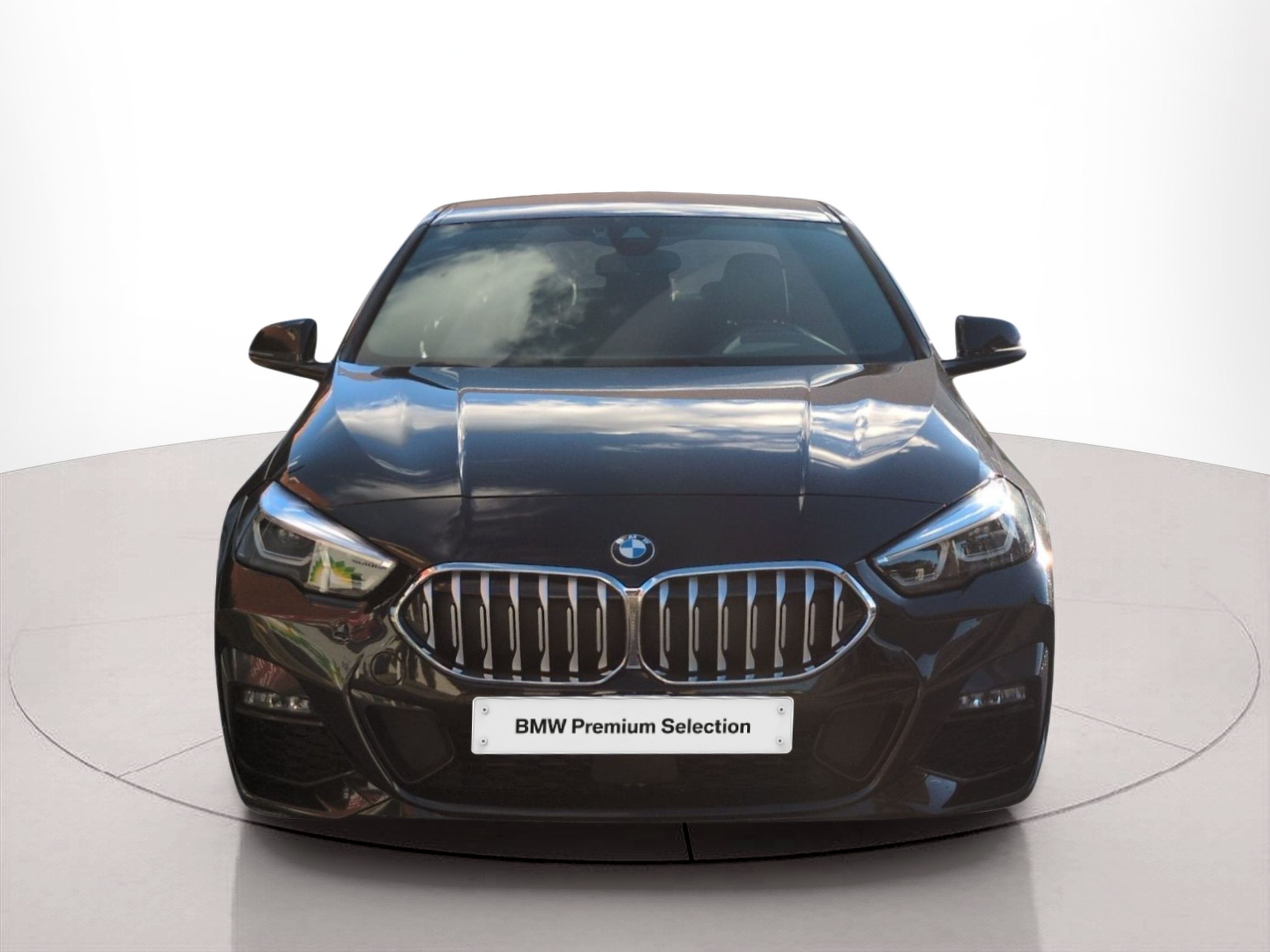 Fotos de BMW Série 2 216d Gran Coupe color Negro. Año 2024. 85KW(116CV). Diesel. En concesionario MCoutinho - Vila Real de Vila Real