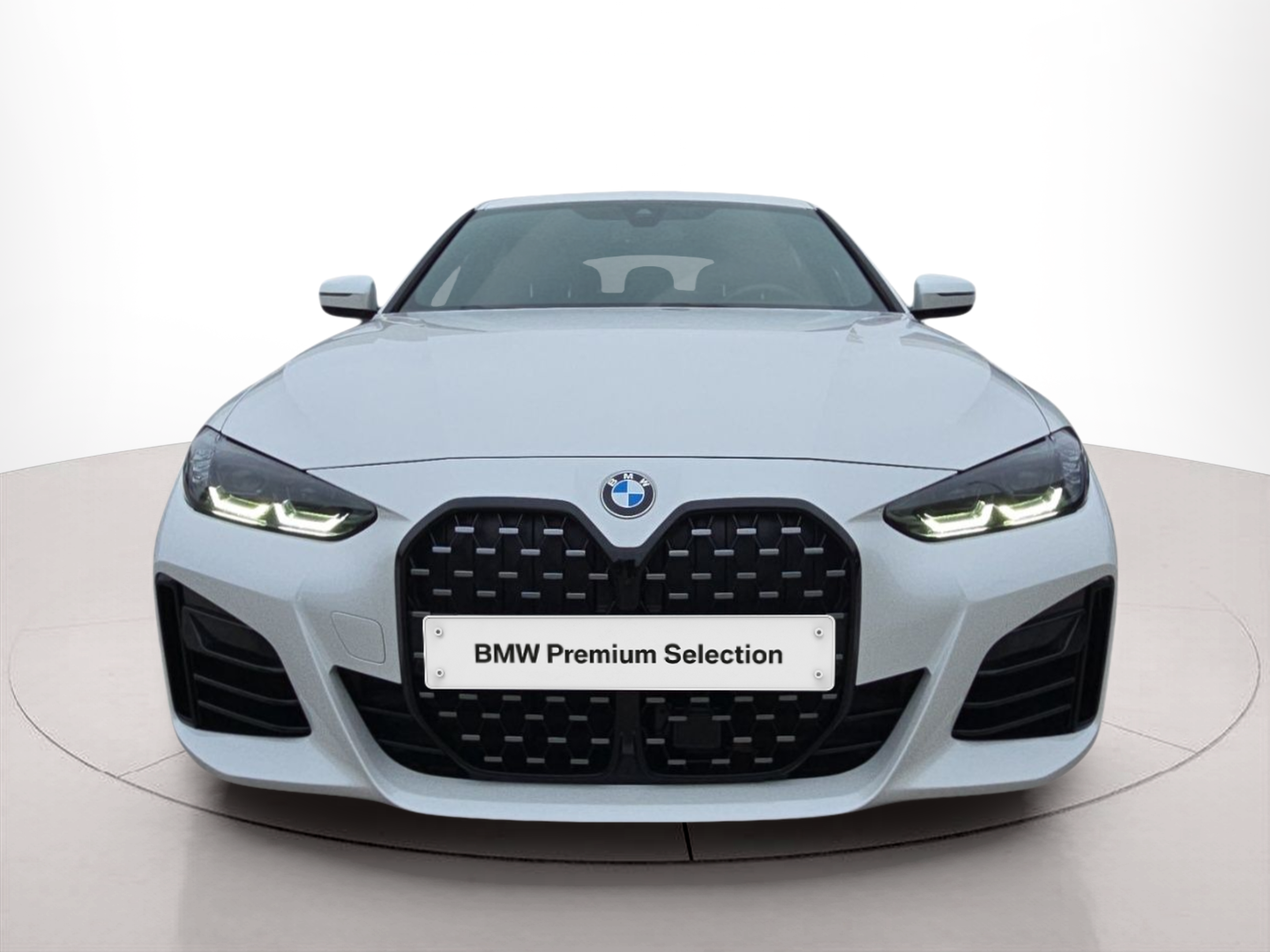 Fotos de BMW Série 4 420d Berlina color Blanco. Año 2023. 140KW(190CV). Diesel. En concesionario MCoutinho Bomcar Leiria de Leiria