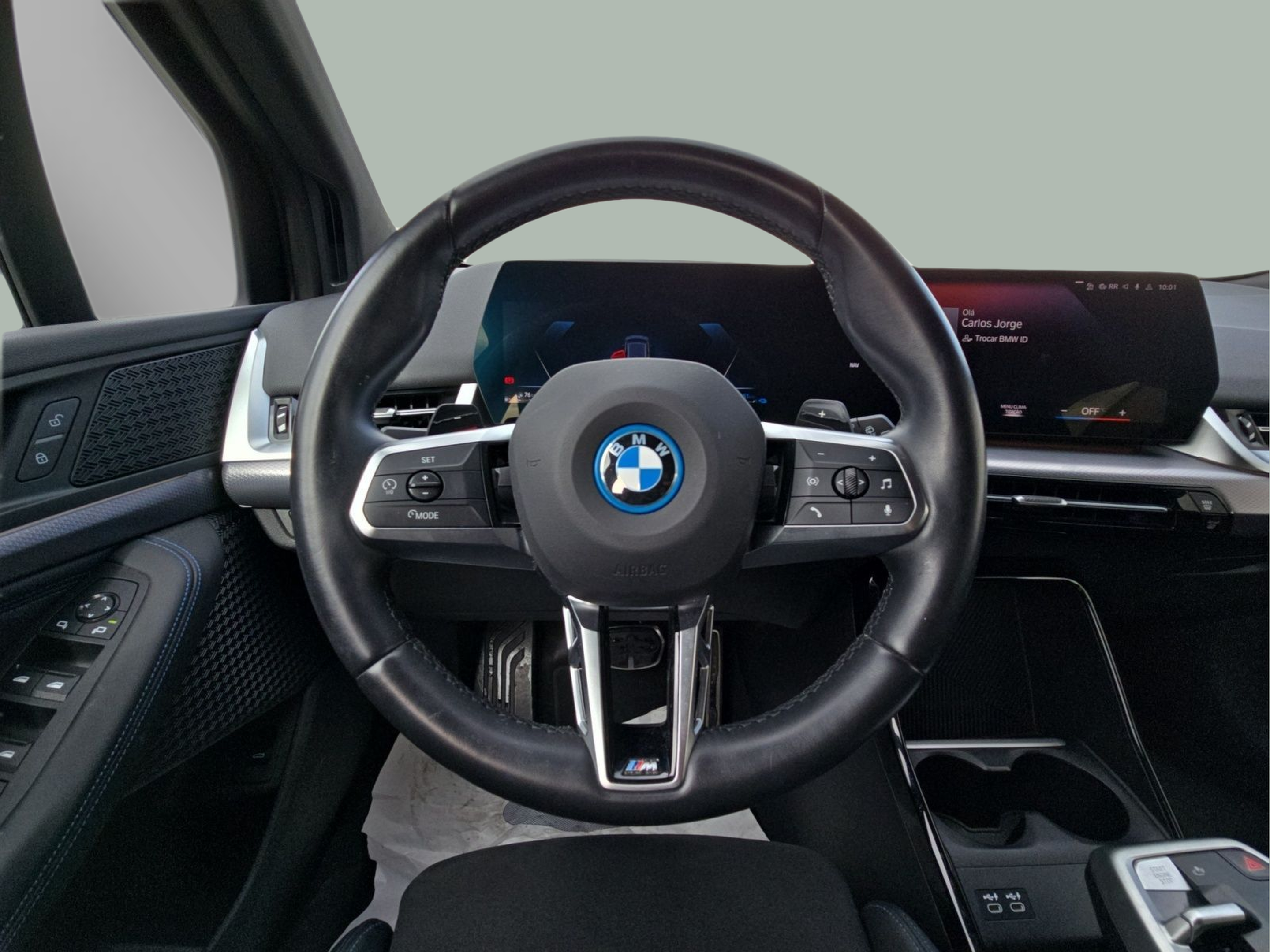 BMW Série 2 225xe Active Tourer color Gris. Año 2023. 180KW(245CV). Elétrico / Gasolina Híbrido. En concesionario MCoutinho Bomcar Coimbra de Coimbra