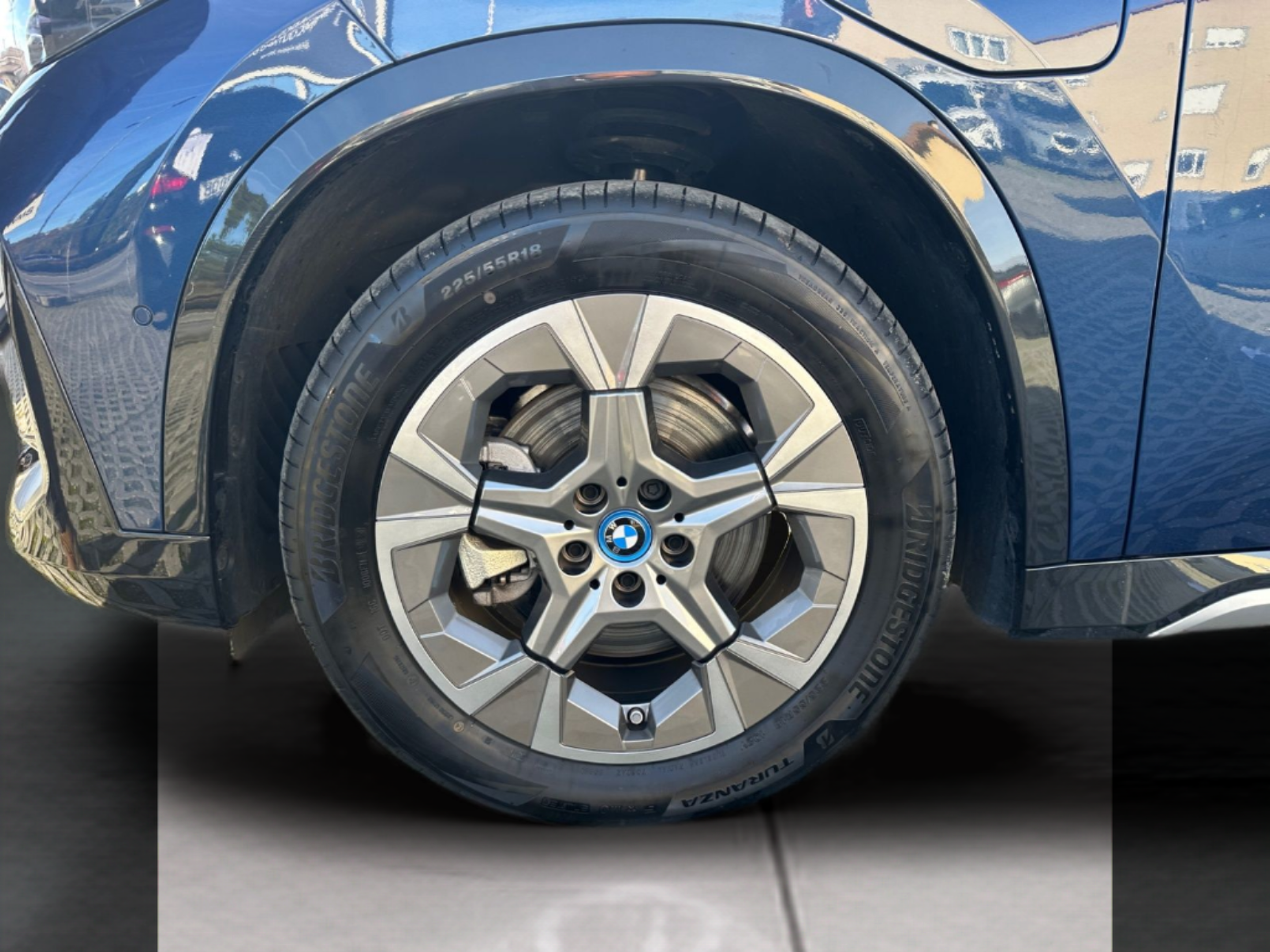 BMW X1 xDrive25e color Azul. Año 2025. 180KW(245CV). Elétrico / Gasolina Híbrido. En concesionario MCoutinho - Viseu de Viseu