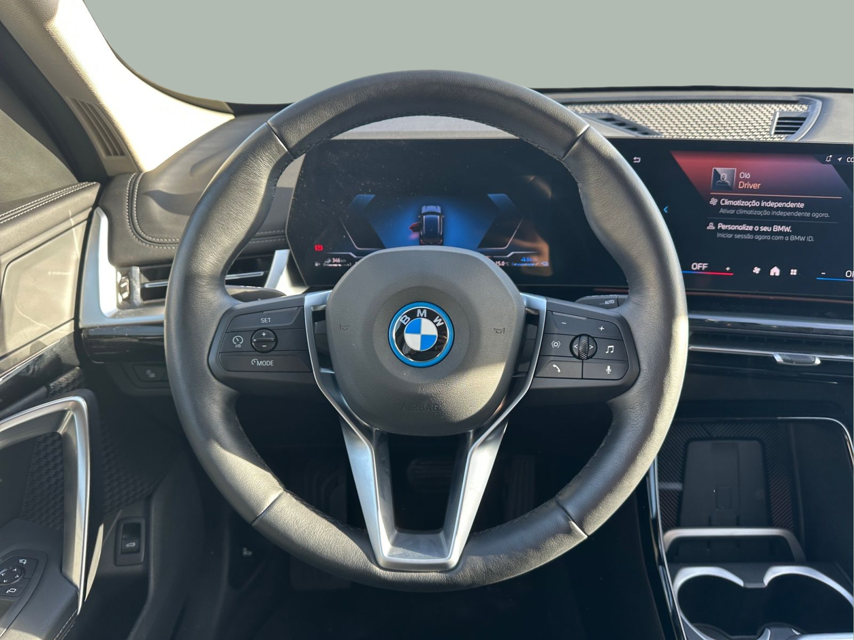 BMW X1 xDrive25e color Azul. Año 2025. 180KW(245CV). Elétrico / Gasolina Híbrido. En concesionario MCoutinho - Viseu de Viseu