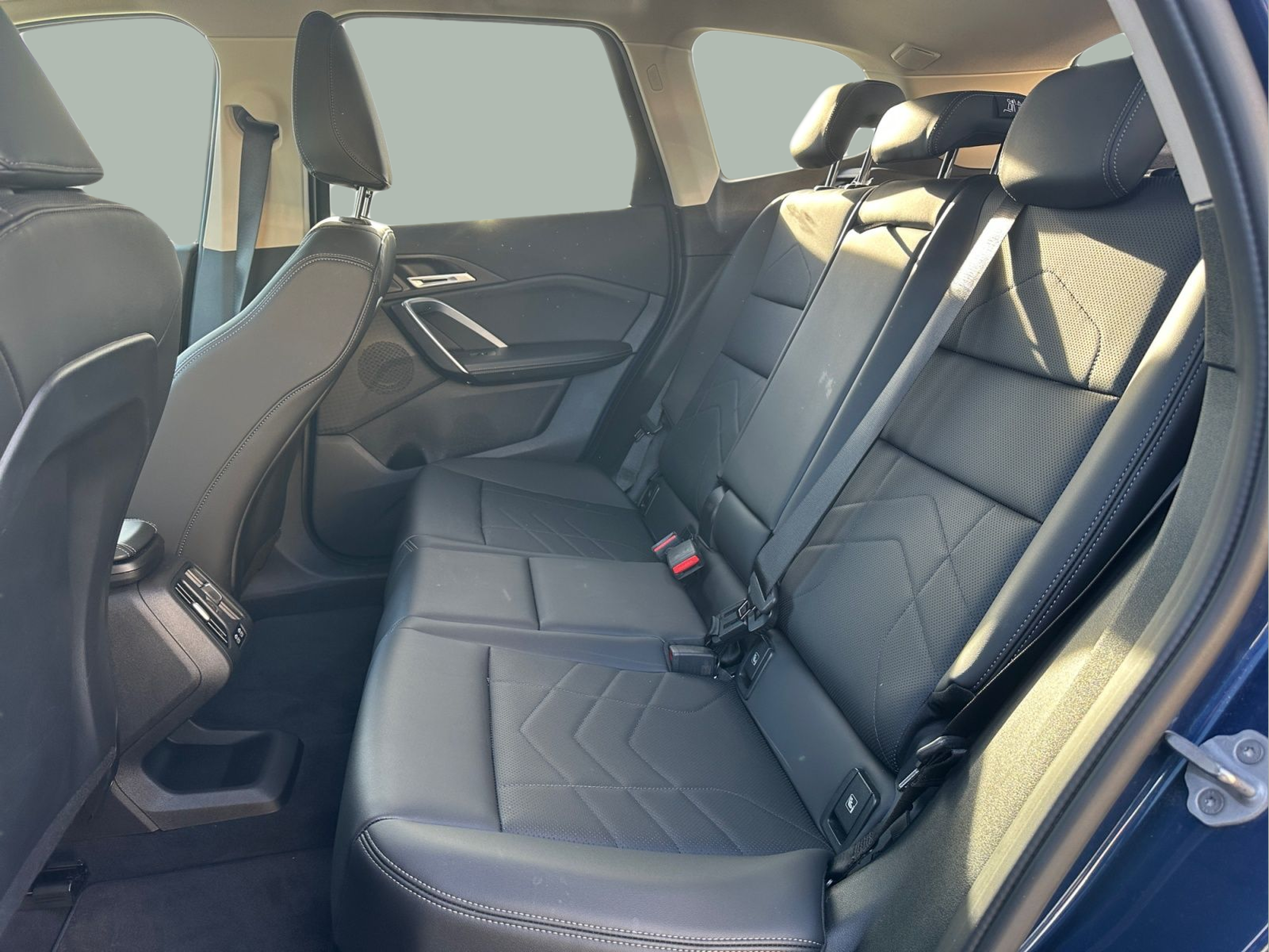 BMW X1 xDrive25e color Azul. Año 2025. 180KW(245CV). Elétrico / Gasolina Híbrido. En concesionario MCoutinho - Viseu de Viseu