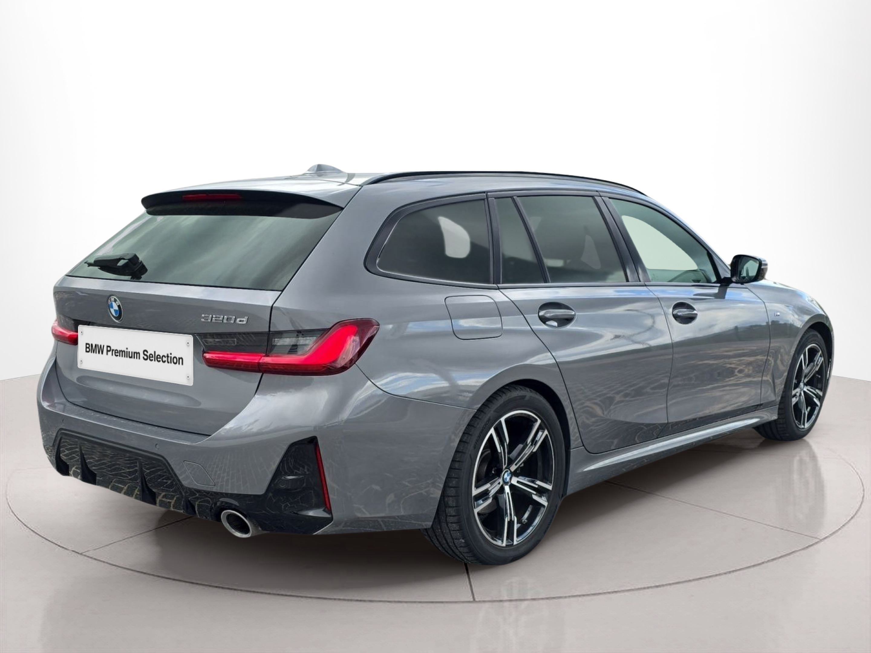 BMW Série 3 320d Touring color Gris. Año 2024. 140KW(190CV). Diesel. En concesionario MCoutinho - Viseu de Viseu
