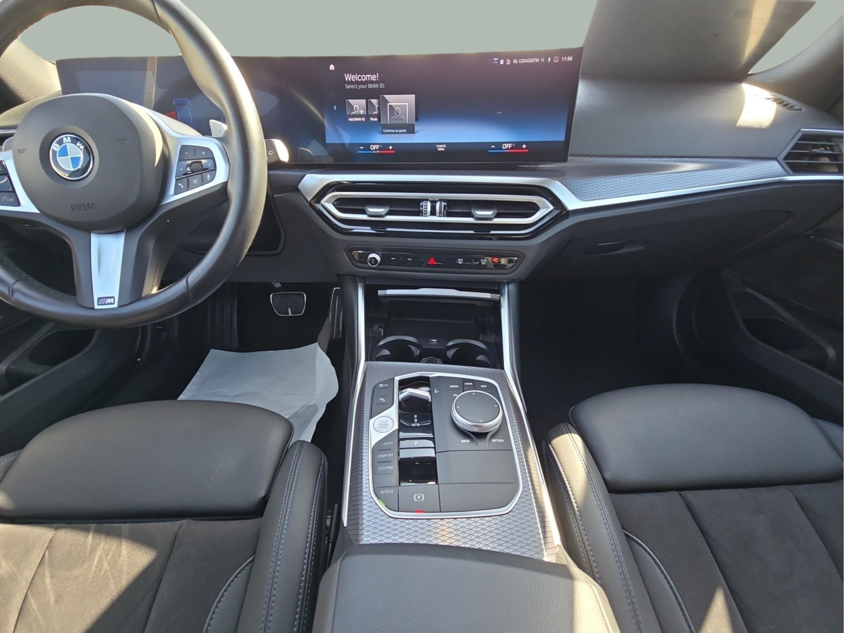 BMW Série 3 320d Touring color Azul. Año 2024. 140KW(190CV). Diesel. En concesionario MCoutinho Bomcar Leiria de Leiria