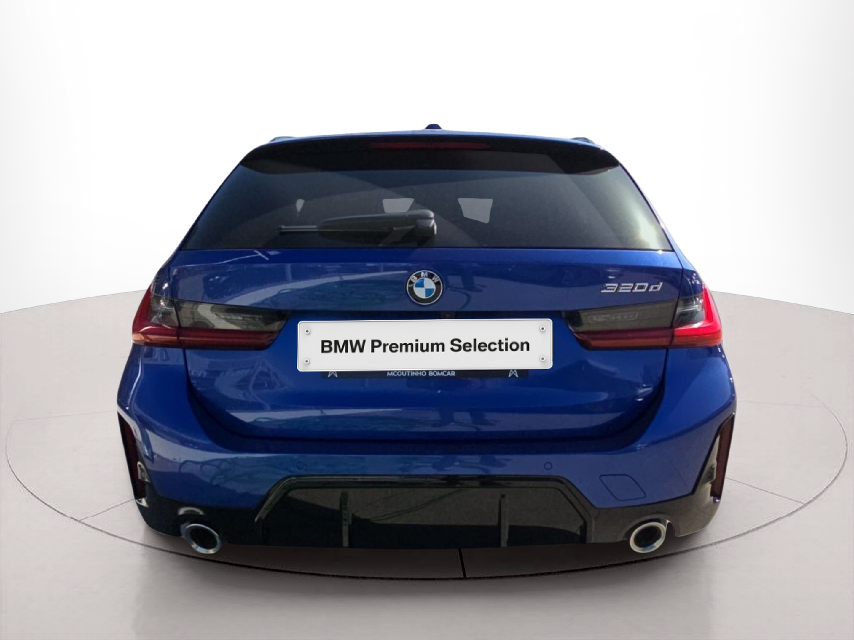 BMW Série 3 320d Touring color Azul. Año 2024. 140KW(190CV). Diesel. En concesionario MCoutinho Bomcar Leiria de Leiria