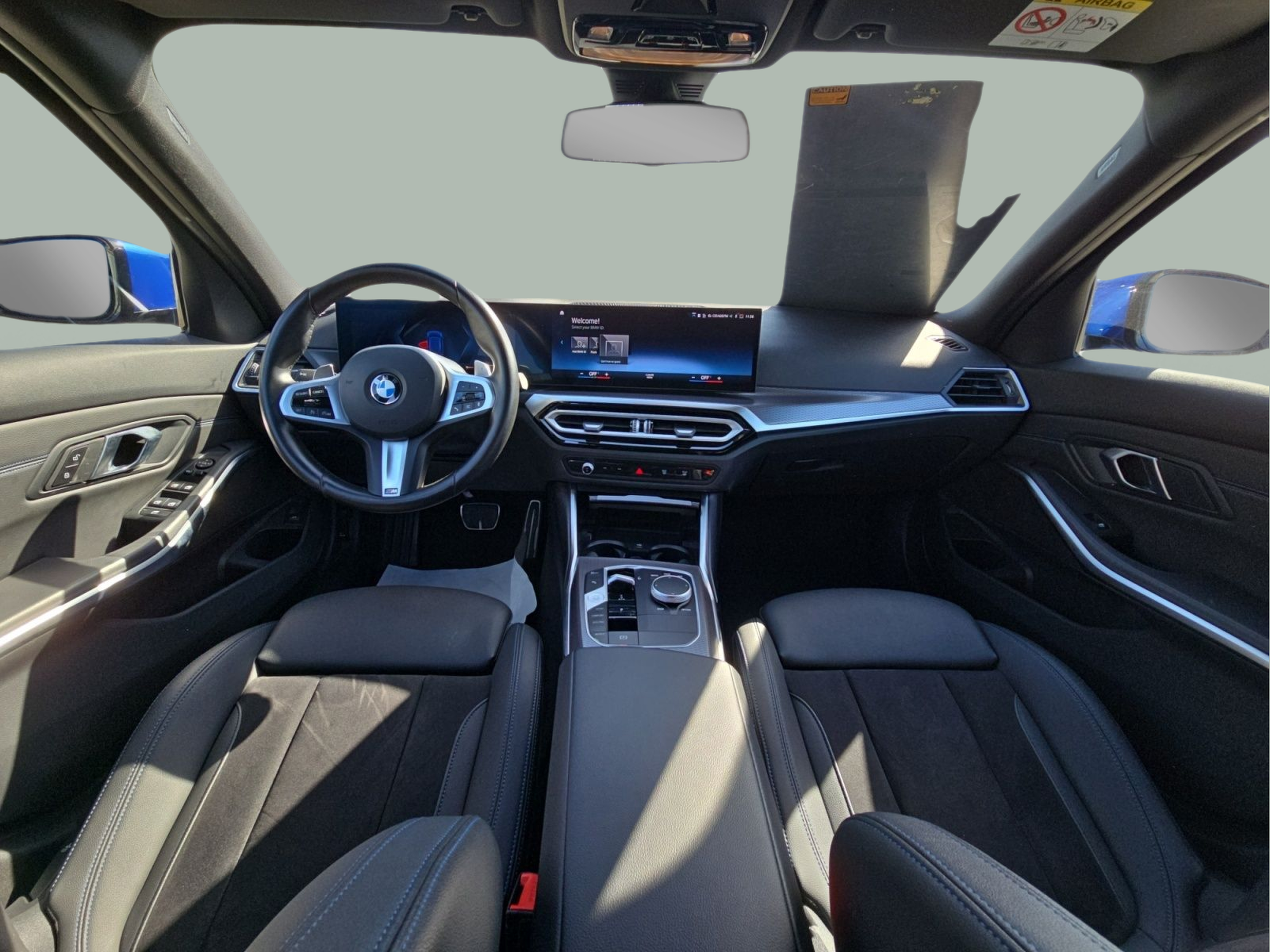 BMW Série 3 320d Touring color Azul. Año 2024. 140KW(190CV). Diesel. En concesionario MCoutinho Bomcar Leiria de Leiria