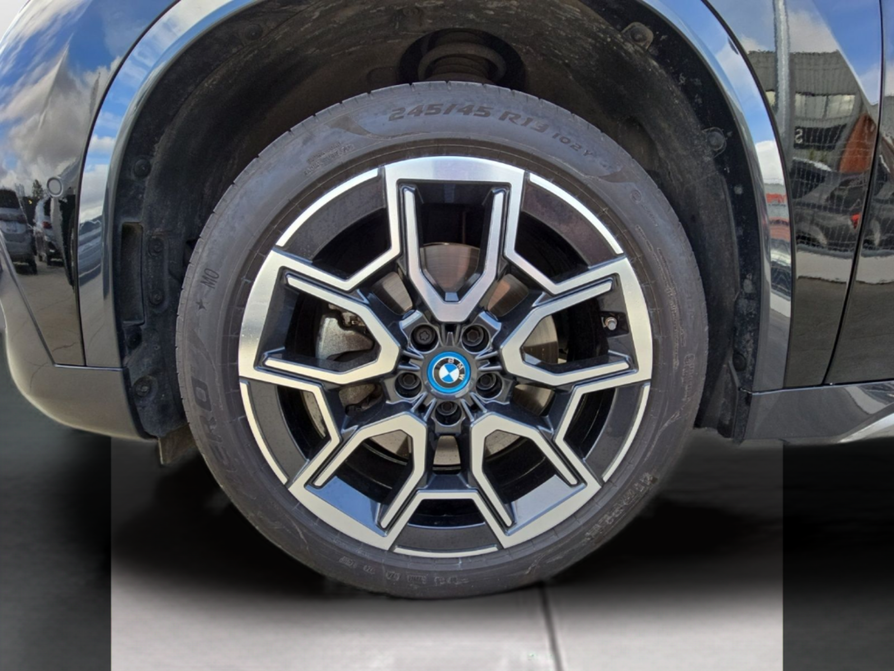 BMW X1 xDrive30e color Negro. Año 2023. 240KW(326CV). Elétrico / Gasolina Híbrido. En concesionario MCoutinho Bomcar Leiria de Leiria