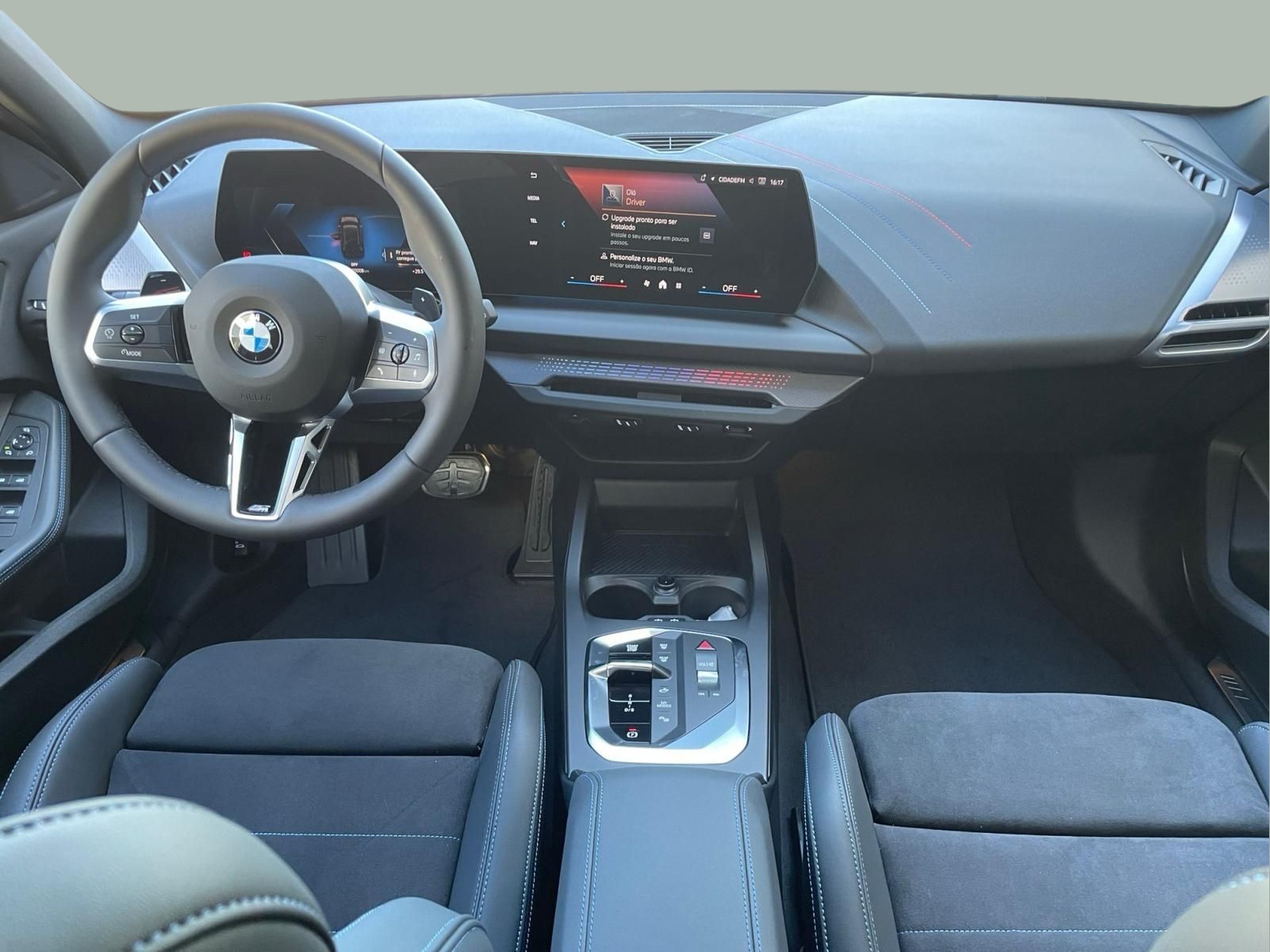 BMW Série 1 116i color Negro. Año 2025. 90KW(122CV). Gasolina. En concesionario MCoutinho - Viseu de Viseu