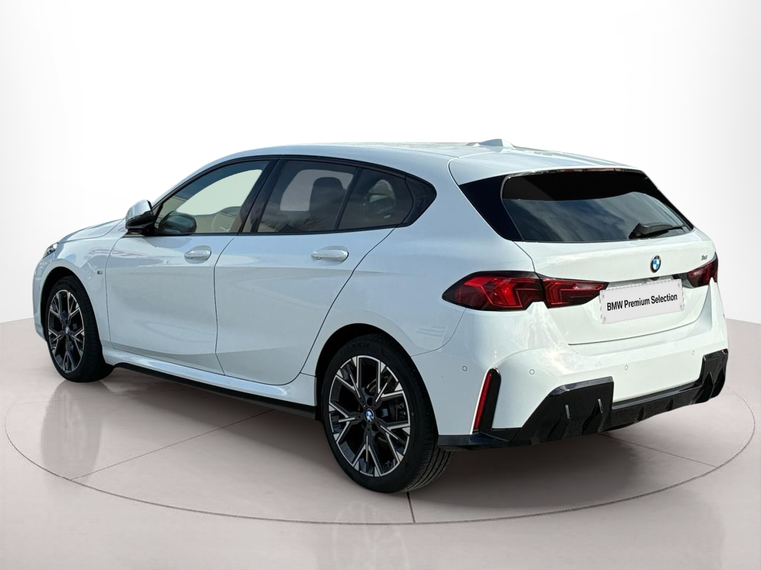 BMW Série 1 116i color Blanco. Año 2025. 90KW(122CV). Gasolina. En concesionario MCoutinho - Viseu de Viseu