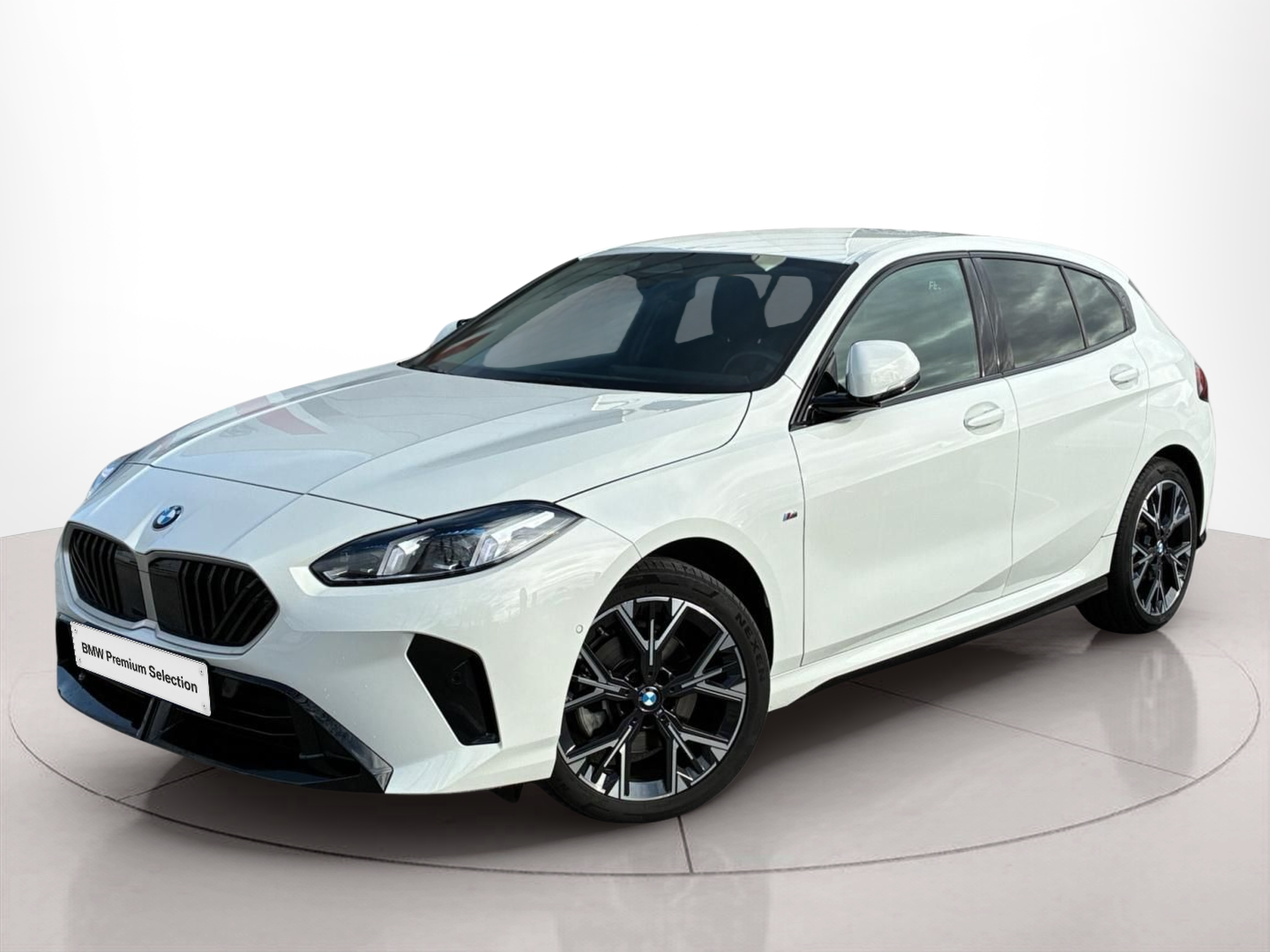 Fotos de BMW Série 1 116i color Blanco. Año 2025. 90KW(122CV). Gasolina. En concesionario MCoutinho - Viseu de Viseu