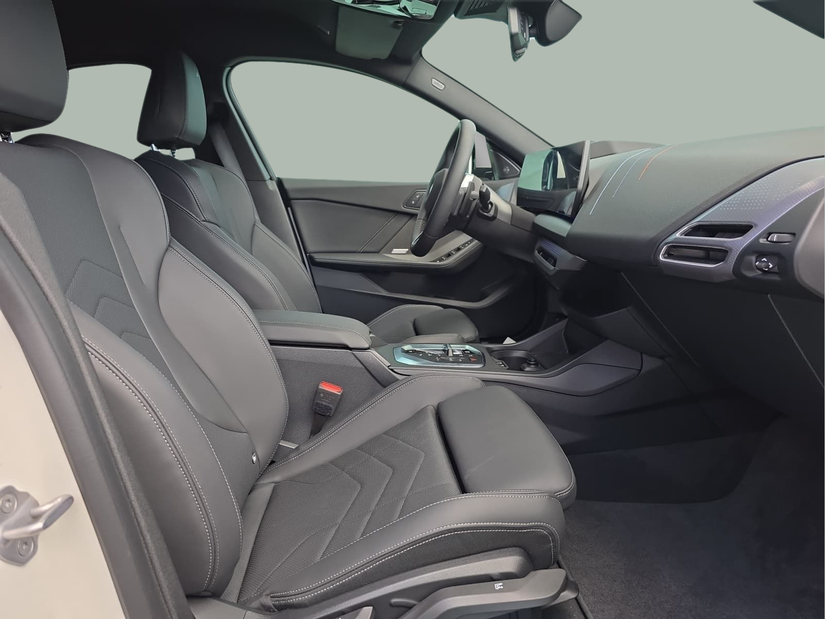 BMW Série 2 220d Gran Coupé color Blanco. Año 2025. 125KW(170CV). Gasolina. En concesionario MCoutinho Bomcar Leiria de Leiria