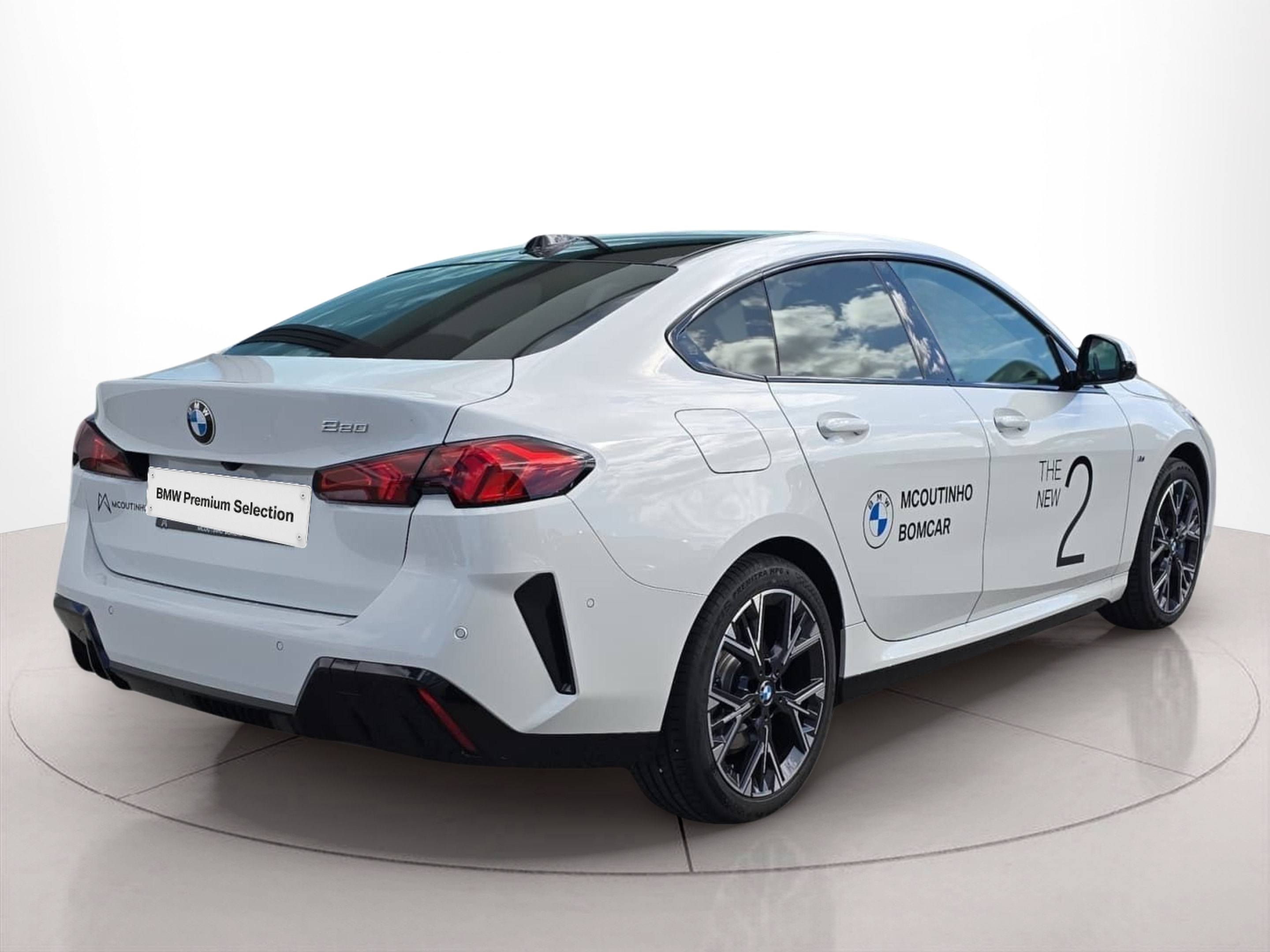BMW Série 2 220d Gran Coupé color Blanco. Año 2025. 125KW(170CV). Gasolina. En concesionario MCoutinho Bomcar Leiria de Leiria