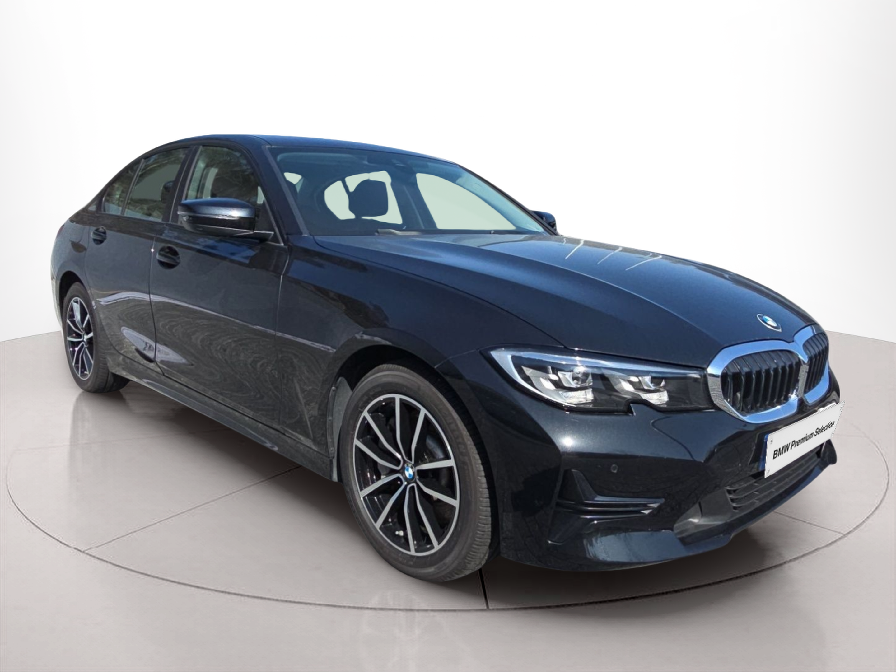 BMW Série 3 330e Berlina color Negro. Año 2021. 215KW(292CV). Elétrico / Gasolina Híbrido. En concesionario MCoutinho Bomcar Coimbra de Coimbra