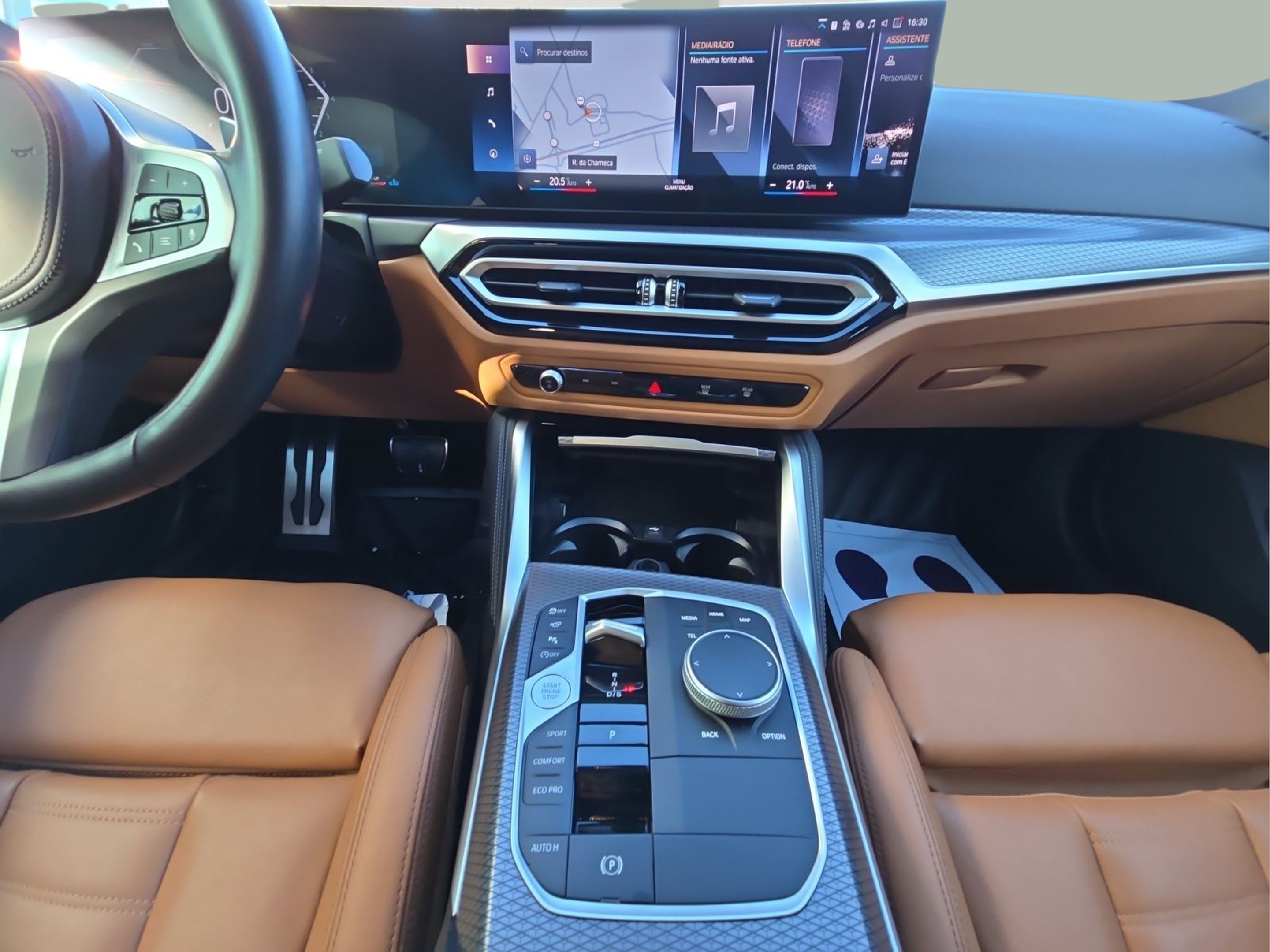 BMW Série 4 430i Gran Coupe color Gris. Año 2023. 190KW(258CV). Gasolina. En concesionario MCoutinho Bomcar Leiria de Leiria