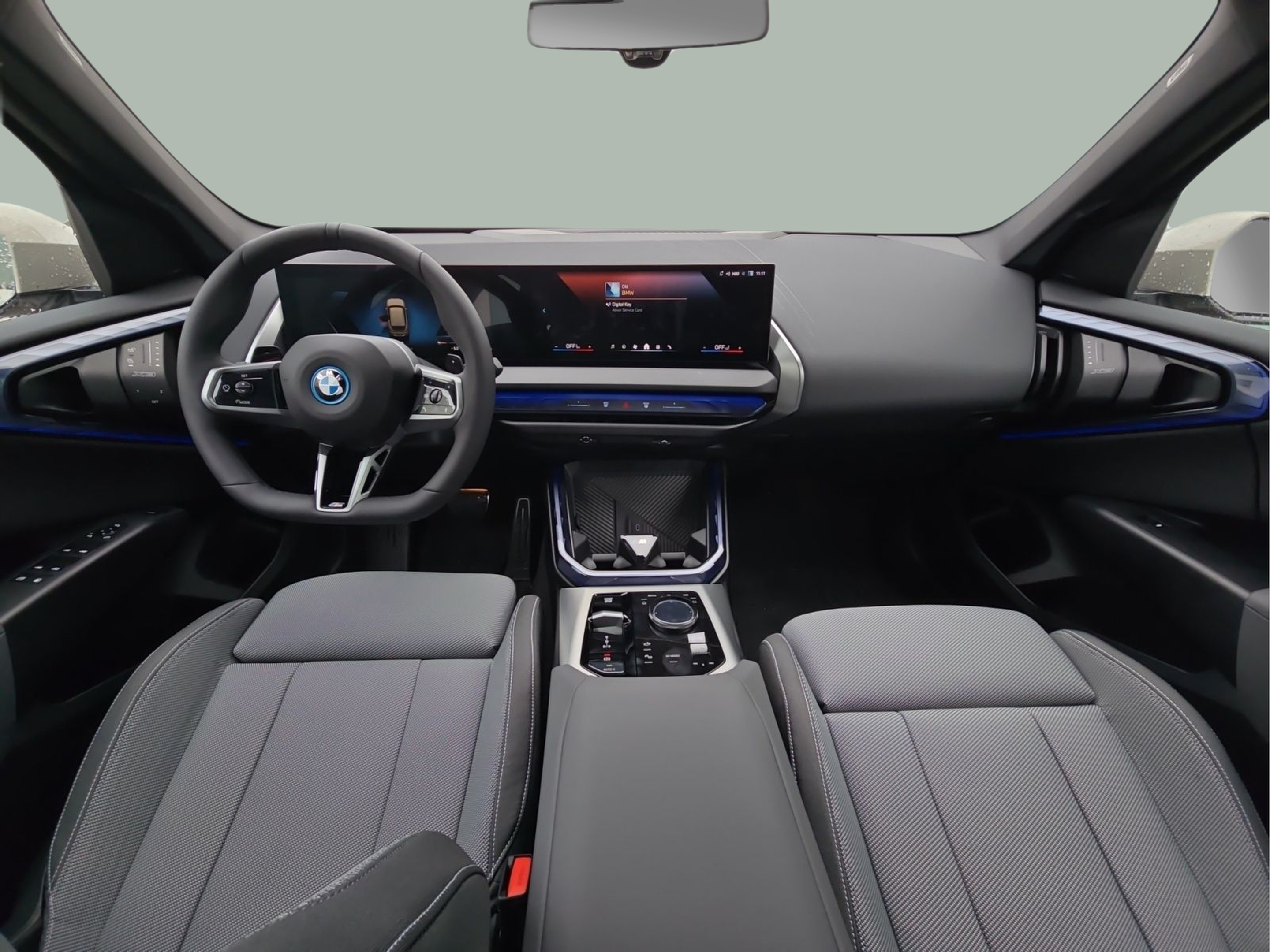 BMW X3 xDrive30e color Gris. Año 2026. 220KW(299CV). Elétrico / Gasolina Híbrido. En concesionario MCoutinho Bomcar Leiria de Leiria