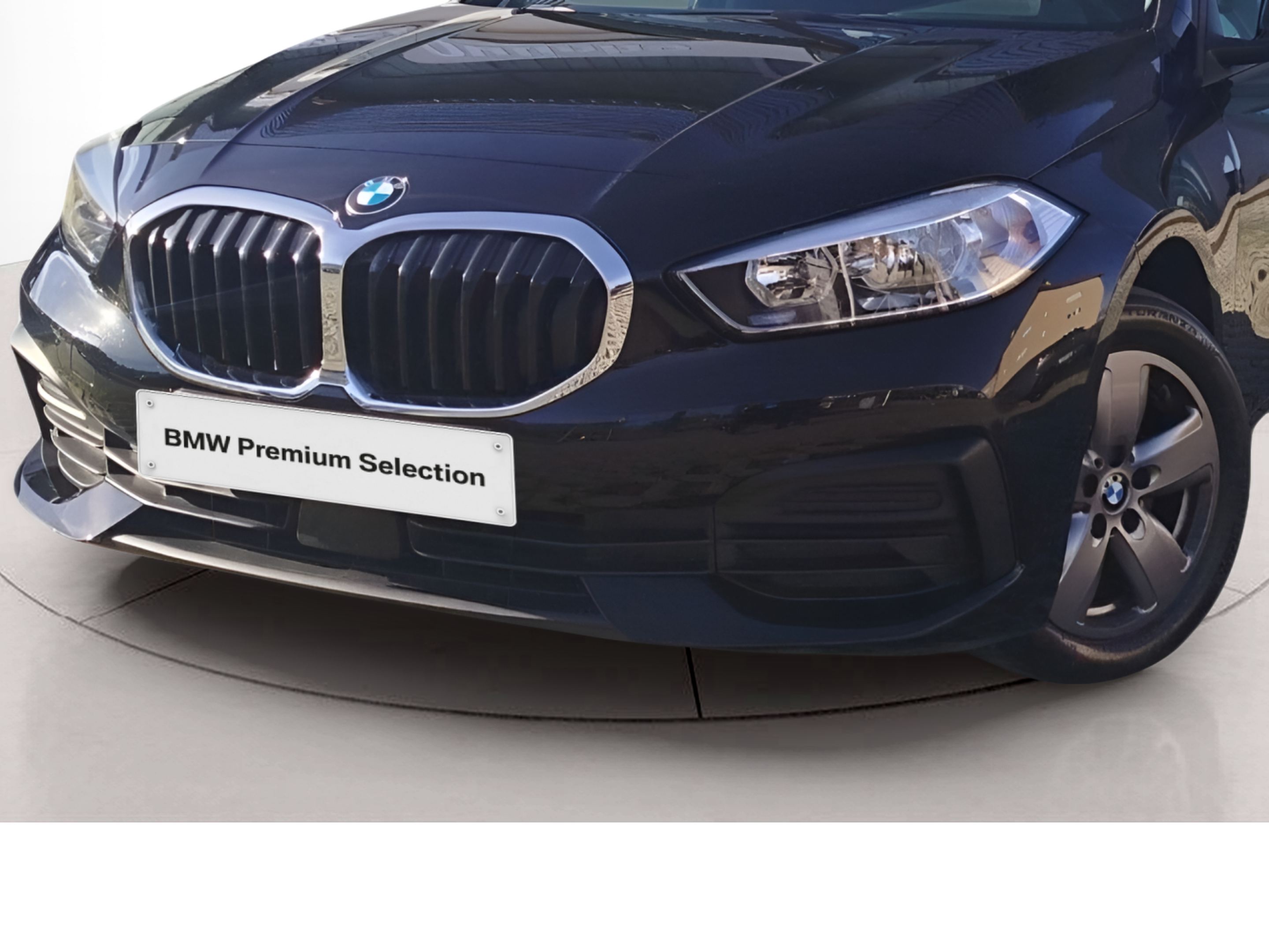 BMW Série 1 116d color Negro. Año 2024. 85KW(116CV). Diesel. En concesionario MCoutinho - Vila Real de Vila Real