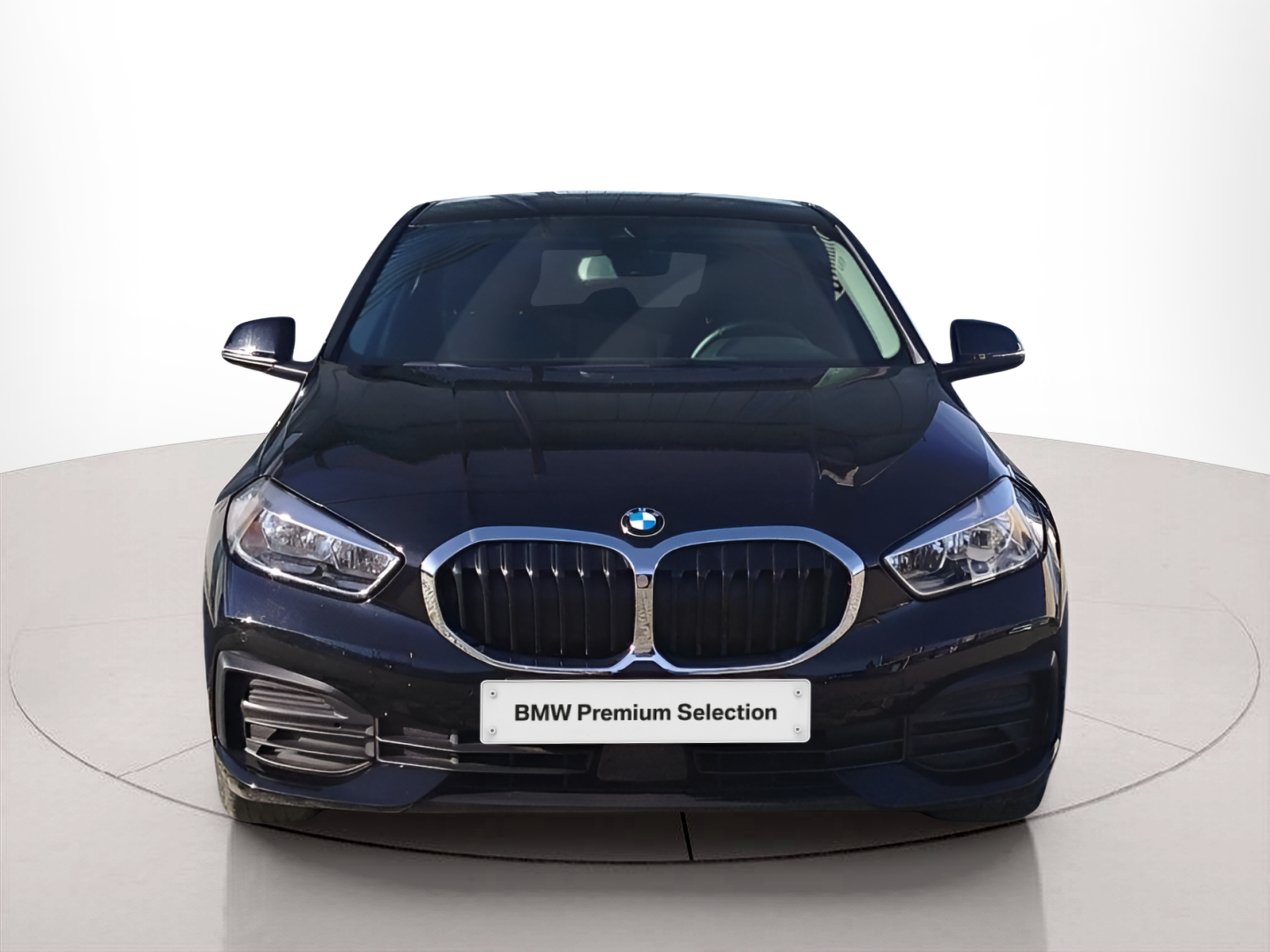 BMW Série 1 116d color Negro. Año 2024. 85KW(116CV). Diesel. En concesionario MCoutinho - Vila Real de Vila Real