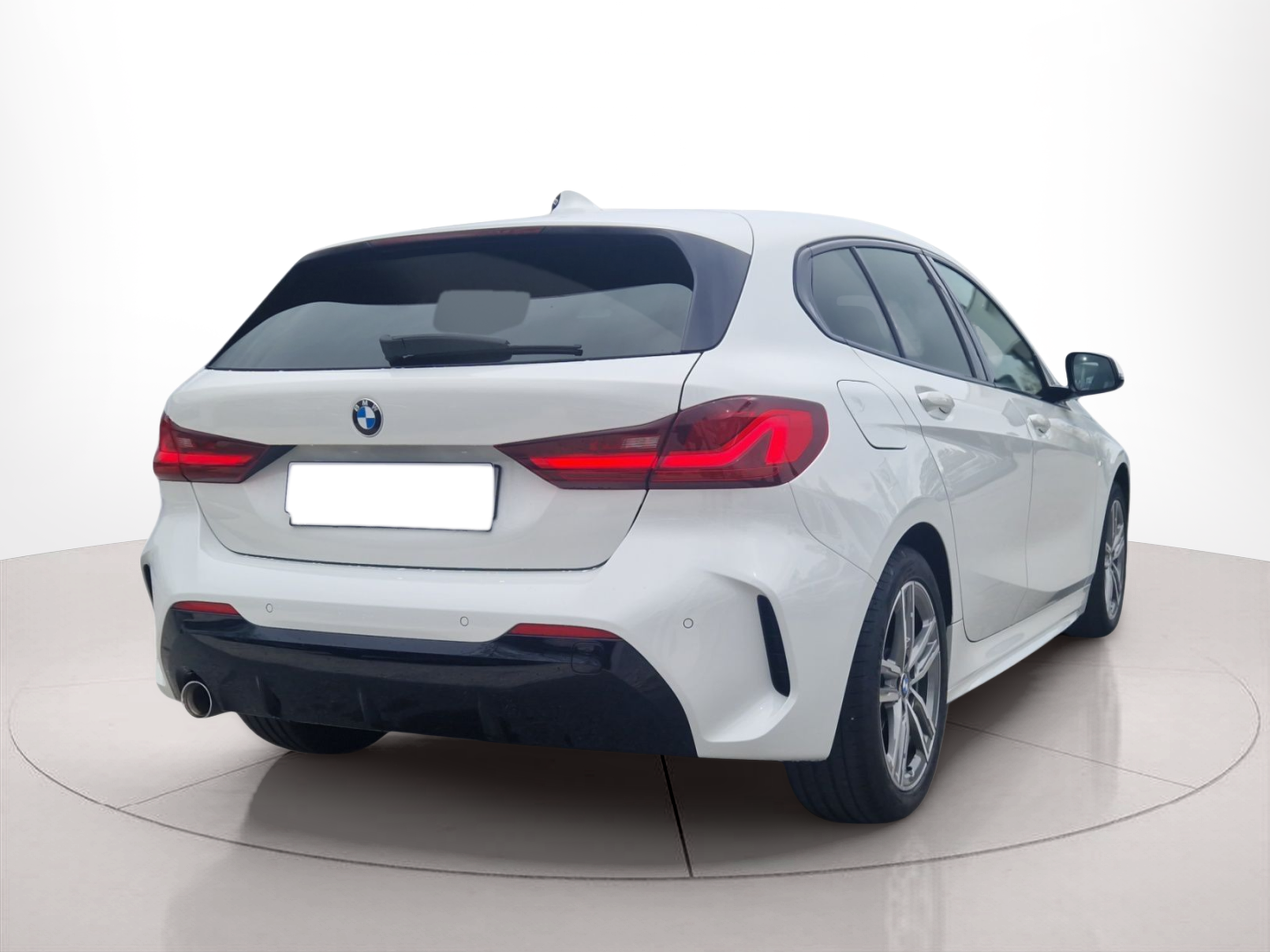 BMW Série 1 116d color Blanco. Año 2023. 85KW(116CV). Diesel. En concesionario MCoutinho - Bragança de Bragança