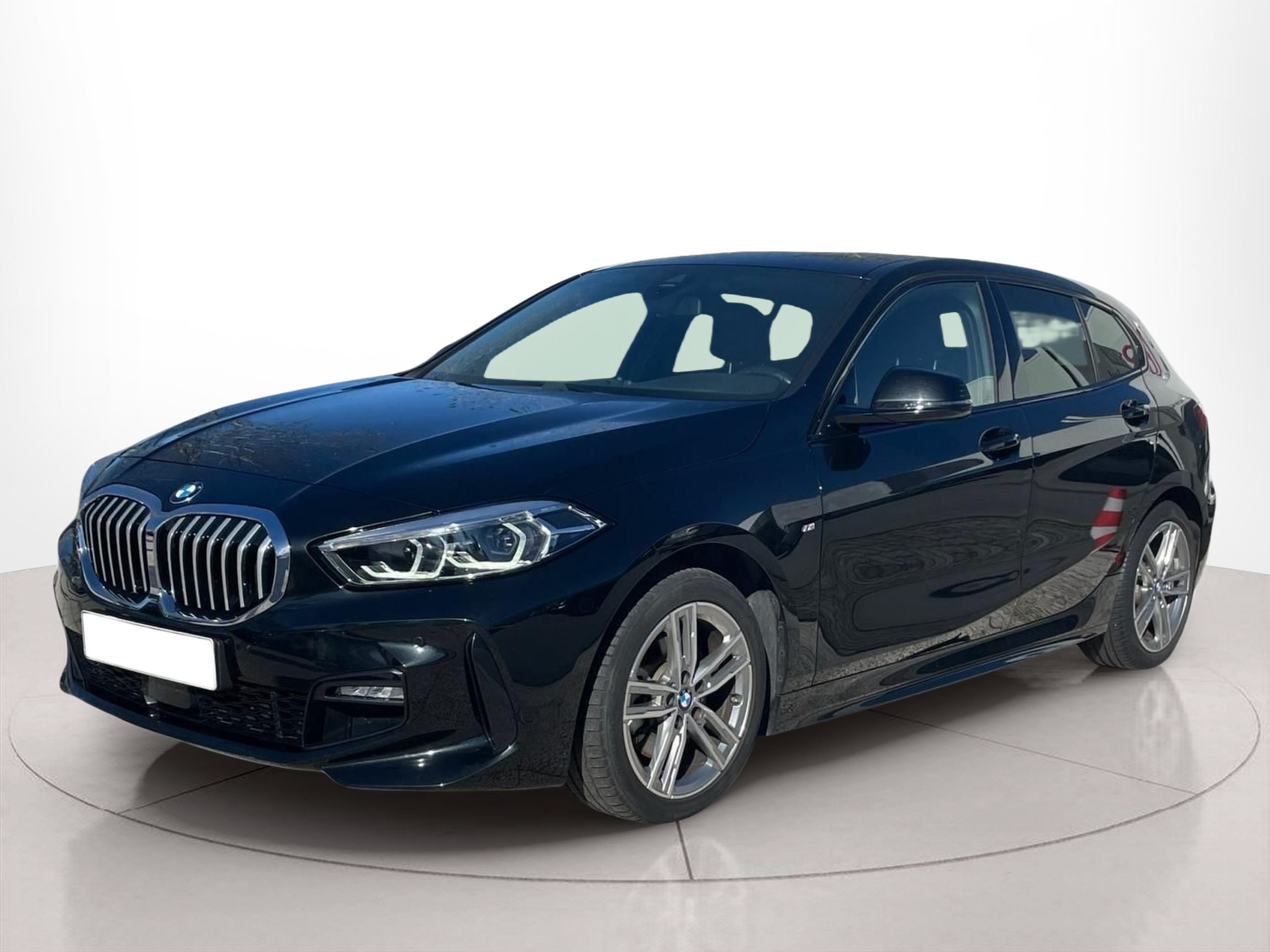 Fotos de BMW Série 1 116d color Negro. Año 2023. 85KW(116CV). Diesel. En concesionario MCoutinho - Viseu de Viseu