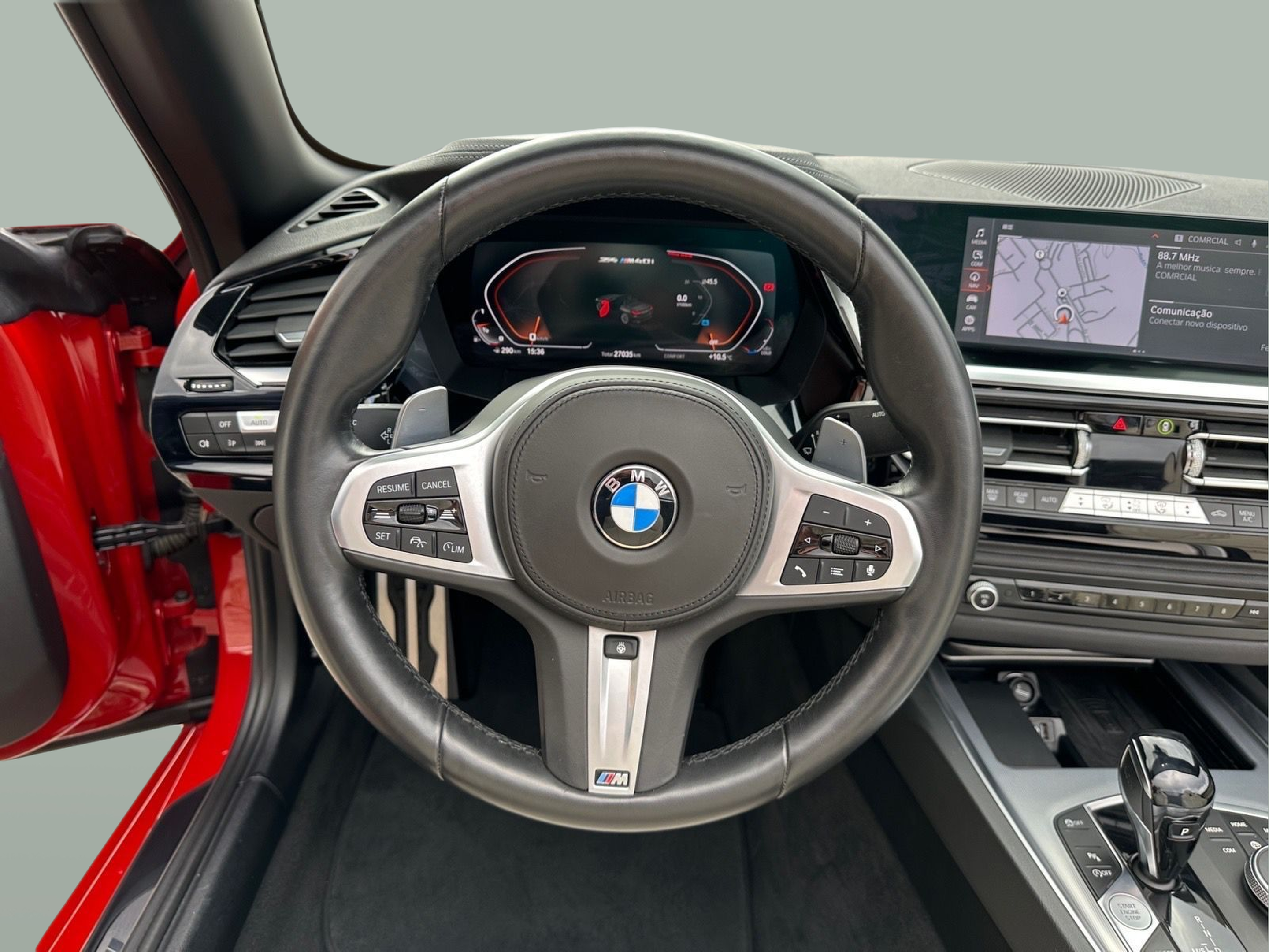 BMW Z4 M40i Roadster color Rojo. Año 2018. 250KW(340CV). Gasolina. En concesionario MCoutinho - Vila Real de Vila Real