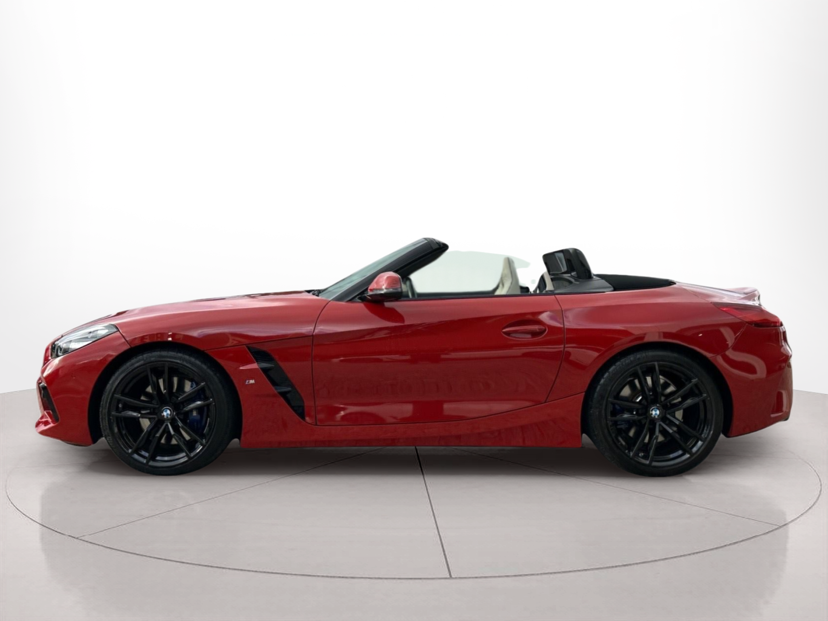 Fotos de BMW Z4 M40i Roadster color Rojo. Año 2018. 250KW(340CV). Gasolina. En concesionario MCoutinho - Vila Real de Vila Real