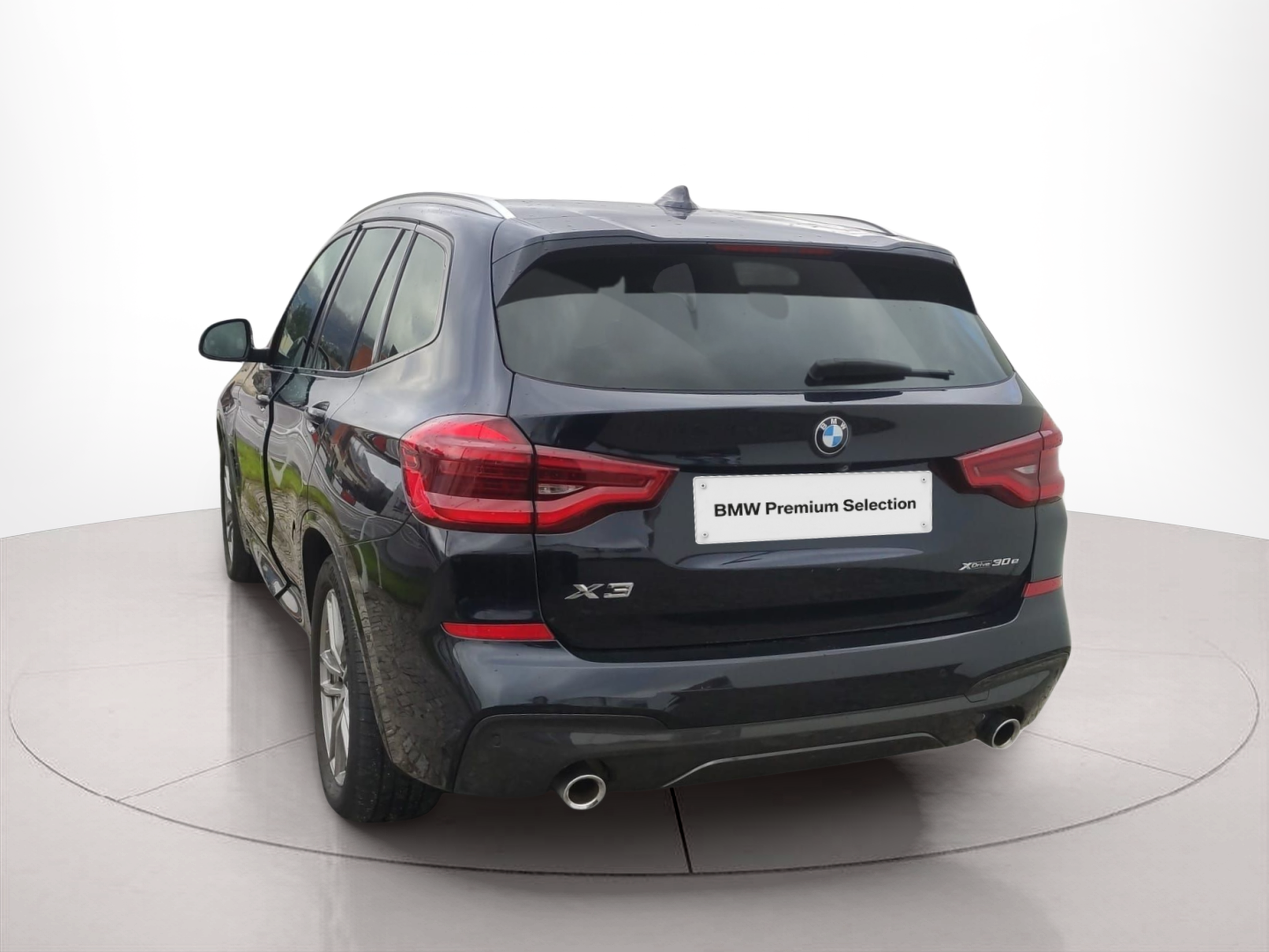 BMW X3 xDrive30e color Negro. Año 2020. 215KW(292CV). Elétrico / Gasolina Híbrido. En concesionario MCoutinho - Vila Real de Vila Real