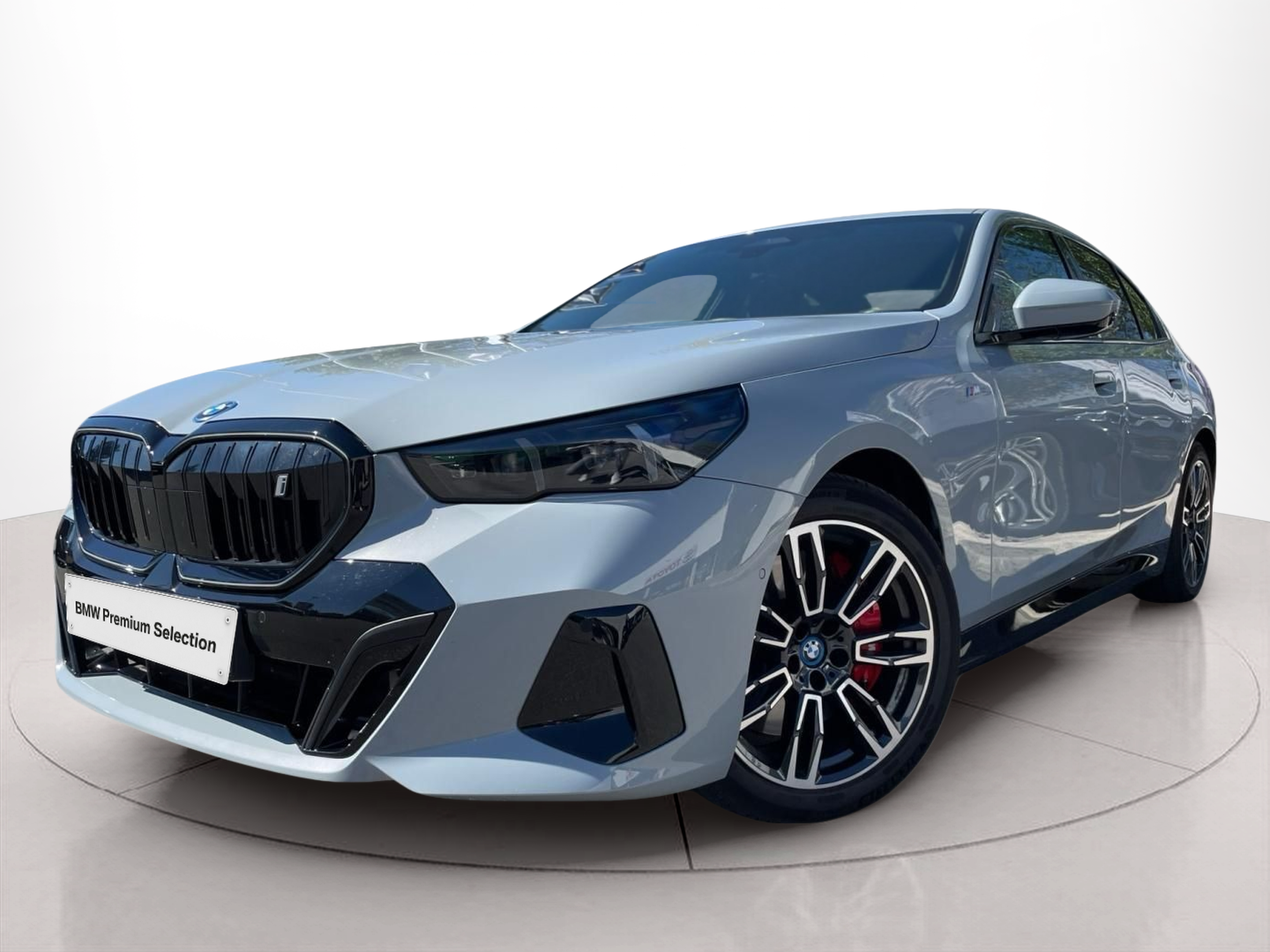 BMW i5 eDrive40 color Gris. Año 2024. 250KW(340CV). Elétrico. En concesionario MCoutinho - Viseu de Viseu