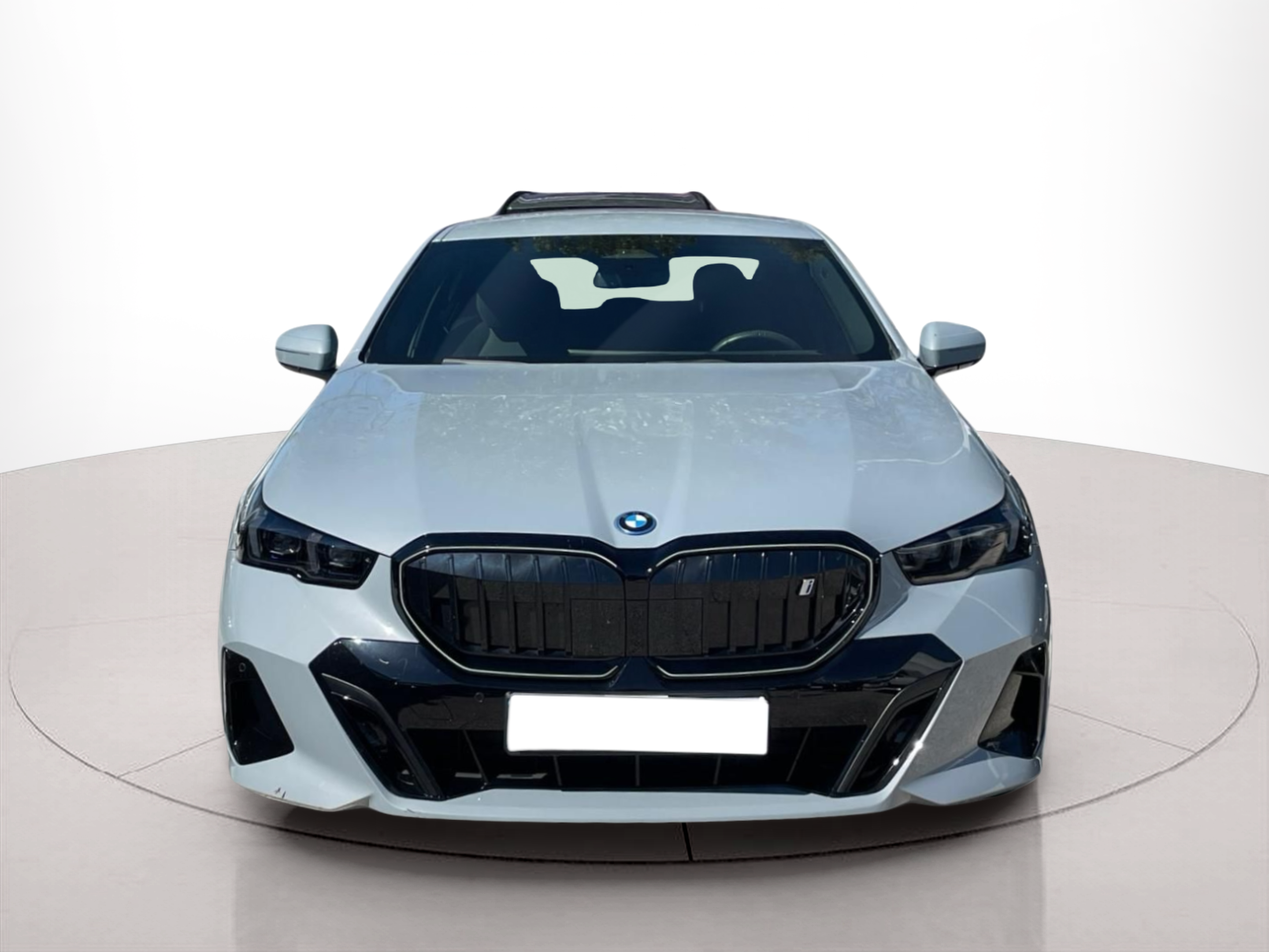 Fotos de BMW i5 eDrive40 color Gris. Año 2024. 250KW(340CV). Elétrico. En concesionario MCoutinho - Viseu de Viseu