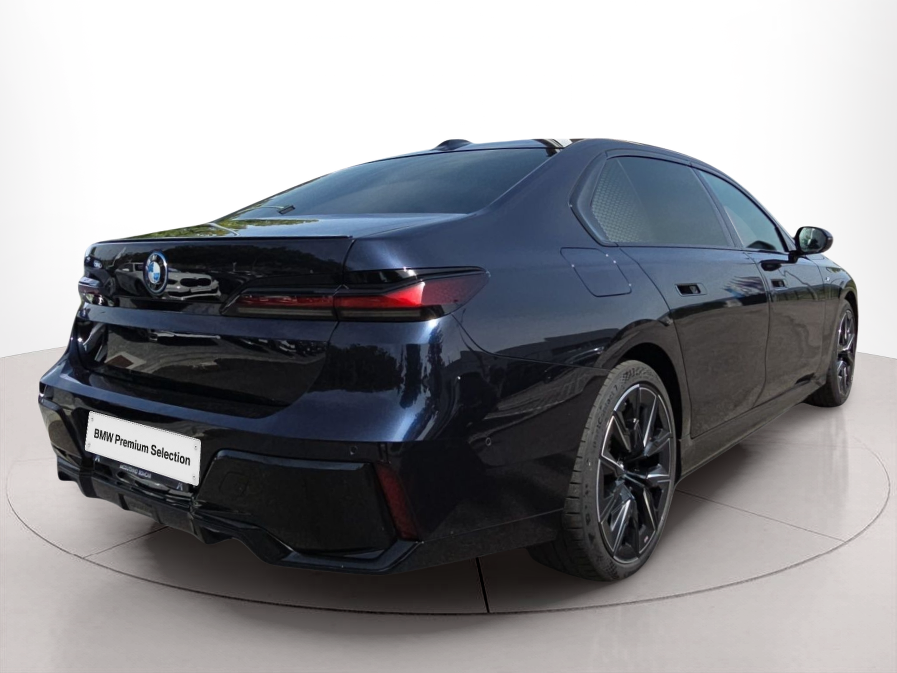 BMW I7 xDrive50 color Negro. Año 2024. 335KW(455CV). Elétrico. En concesionario MCoutinho Bomcar Coimbra de Coimbra