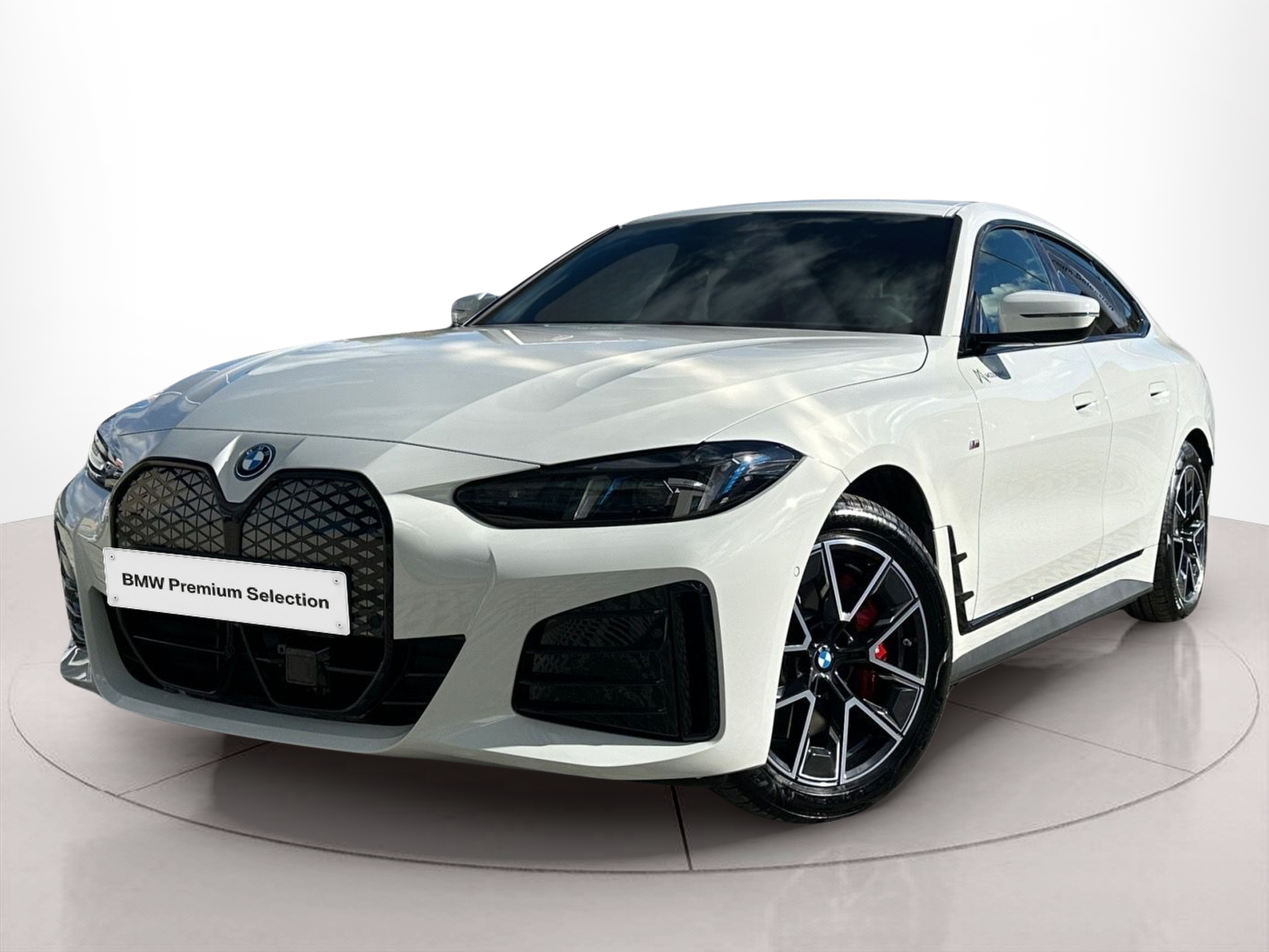 Fotos de BMW i4 i4 eDrive40 color Blanco. Año 2025. 250KW(340CV). Elétrico. En concesionario MCoutinho - Vila Real de Vila Real