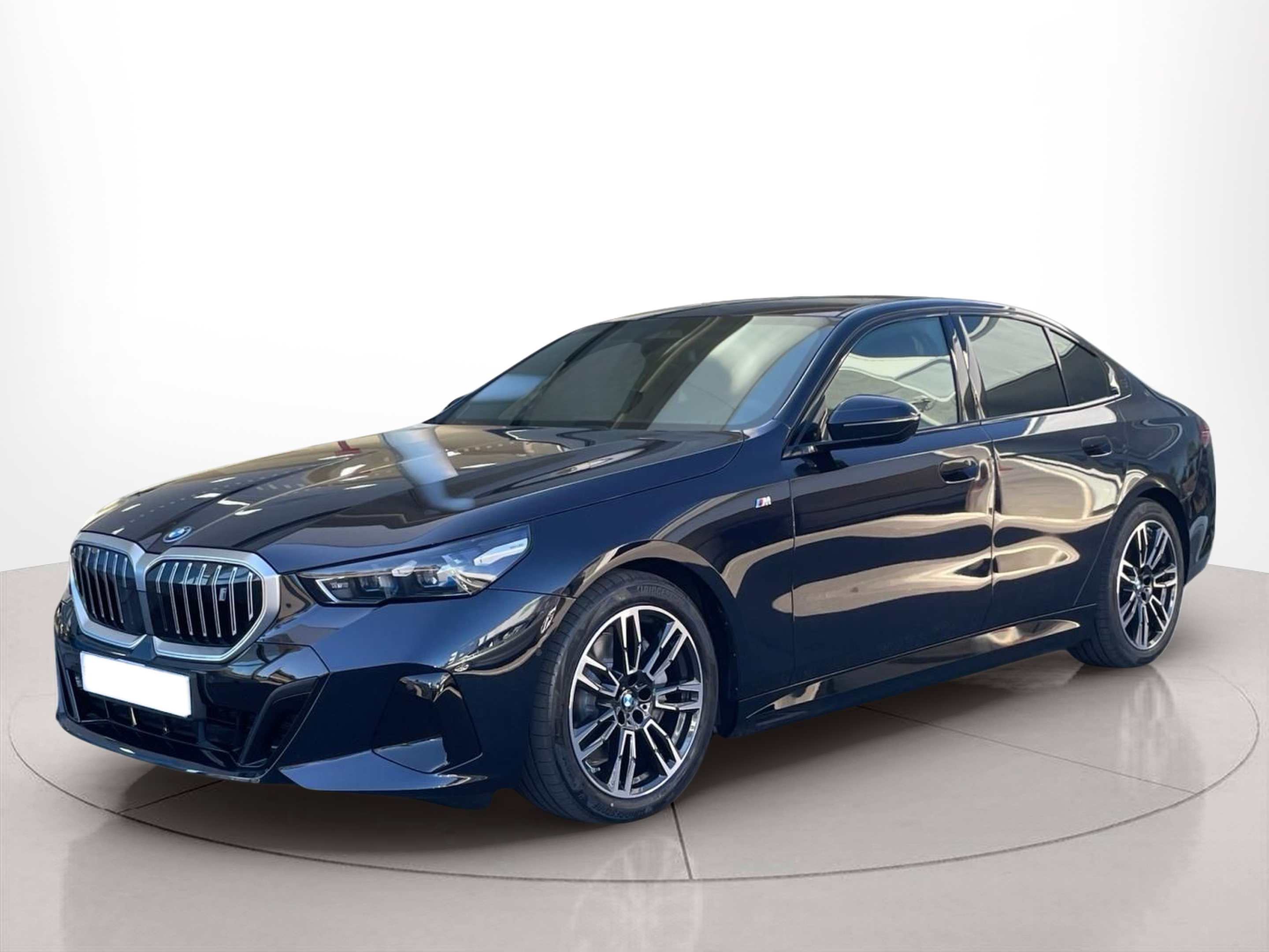 Fotos de BMW i5 eDrive40 color Negro. Año 2025. 250KW(340CV). Elétrico. En concesionario MCoutinho - Viseu de Viseu