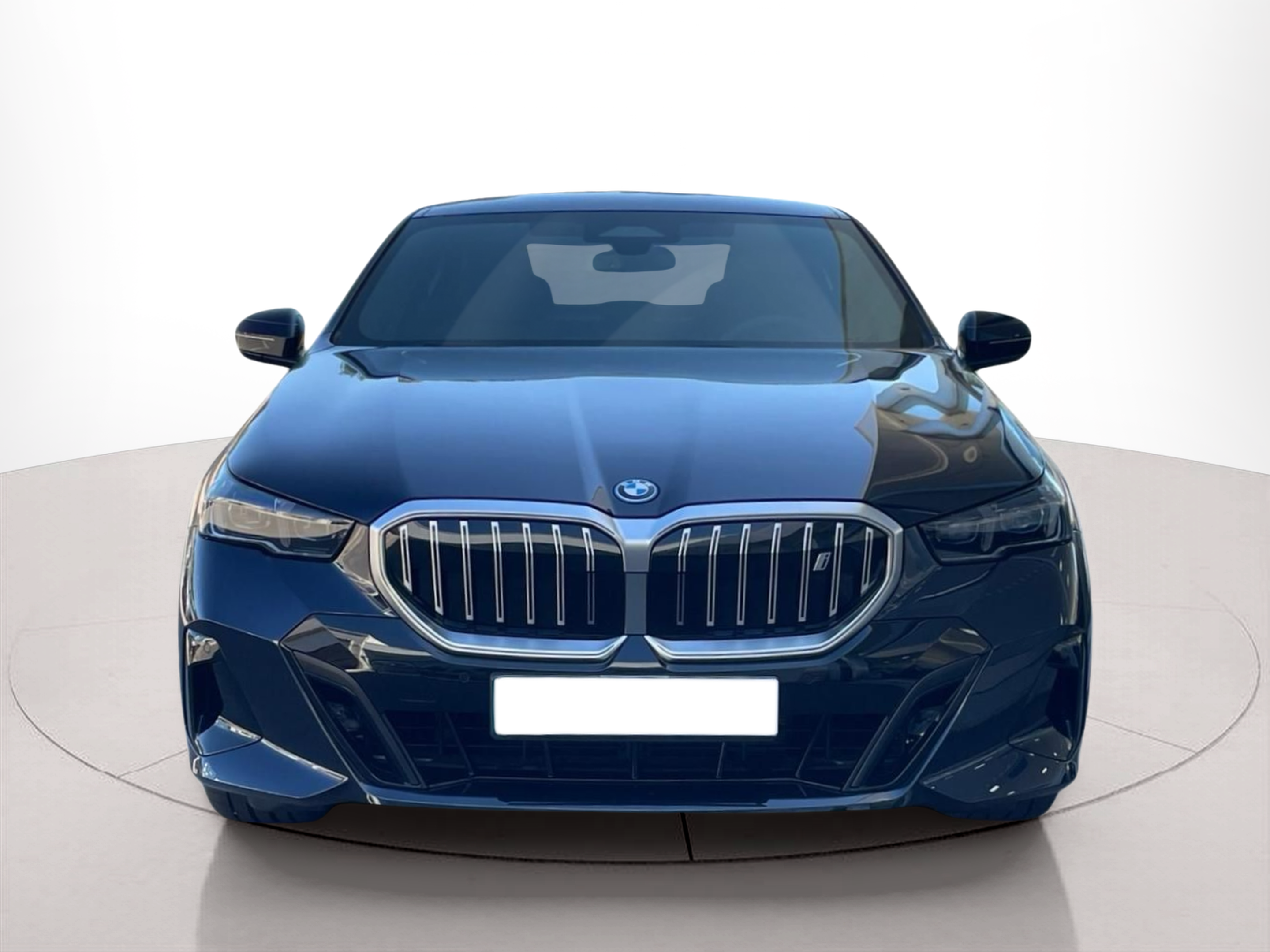 Fotos de BMW i5 eDrive40 color Negro. Año 2025. 250KW(340CV). Elétrico. En concesionario MCoutinho - Viseu de Viseu