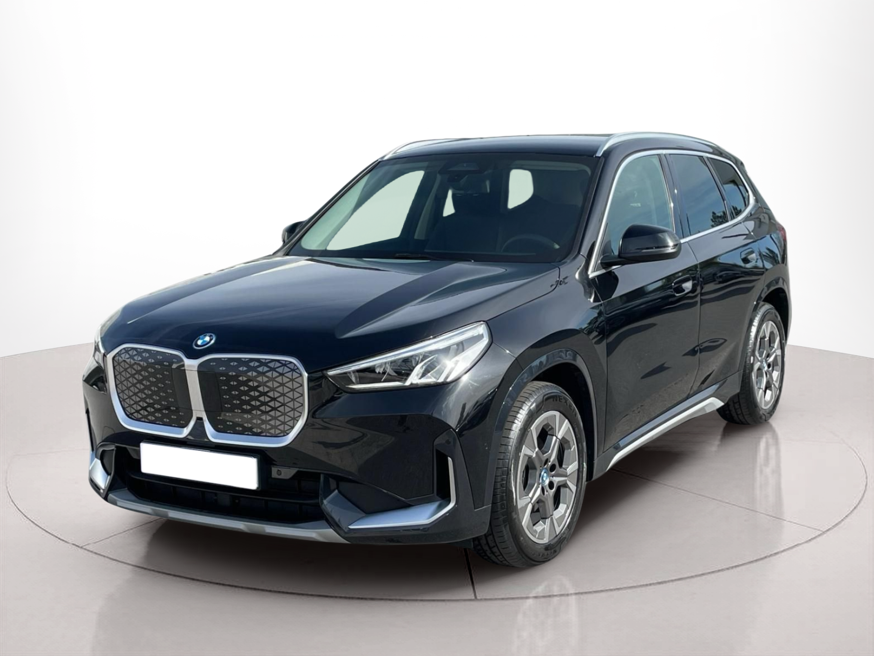 Fotos de BMW iX1 eDrive20 color Negro. Año 2025. 150KW(204CV). Elétrico. En concesionario MCoutinho - Viseu de Viseu