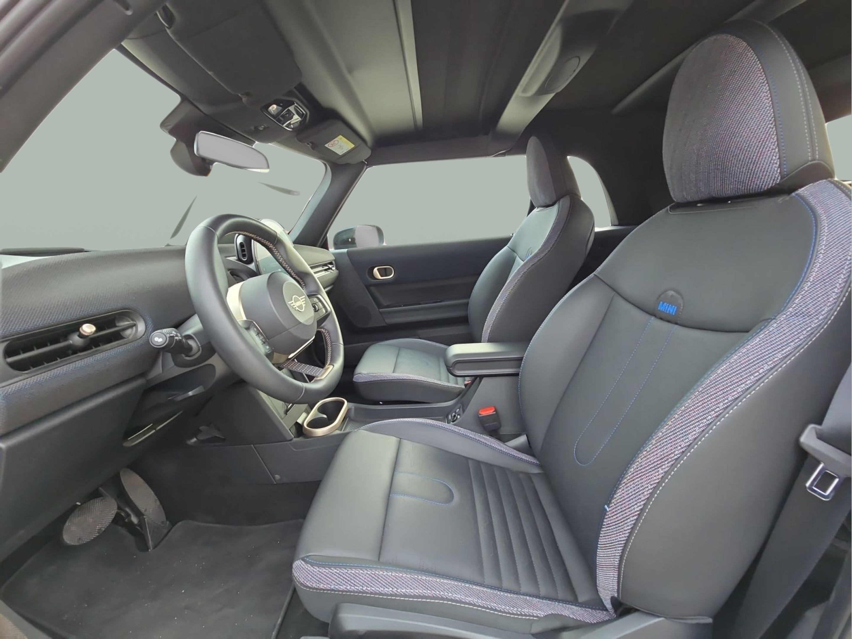 fotoG 13 del MINI MINI Cabrio Cooper C 120 kW (163 CV) 163cv Gasolina de 2025 em Bragança
